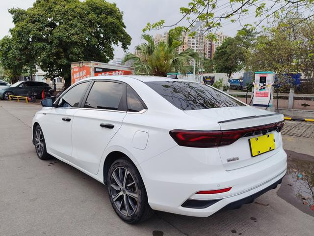 GEELY Emgrand 2022 car image #10