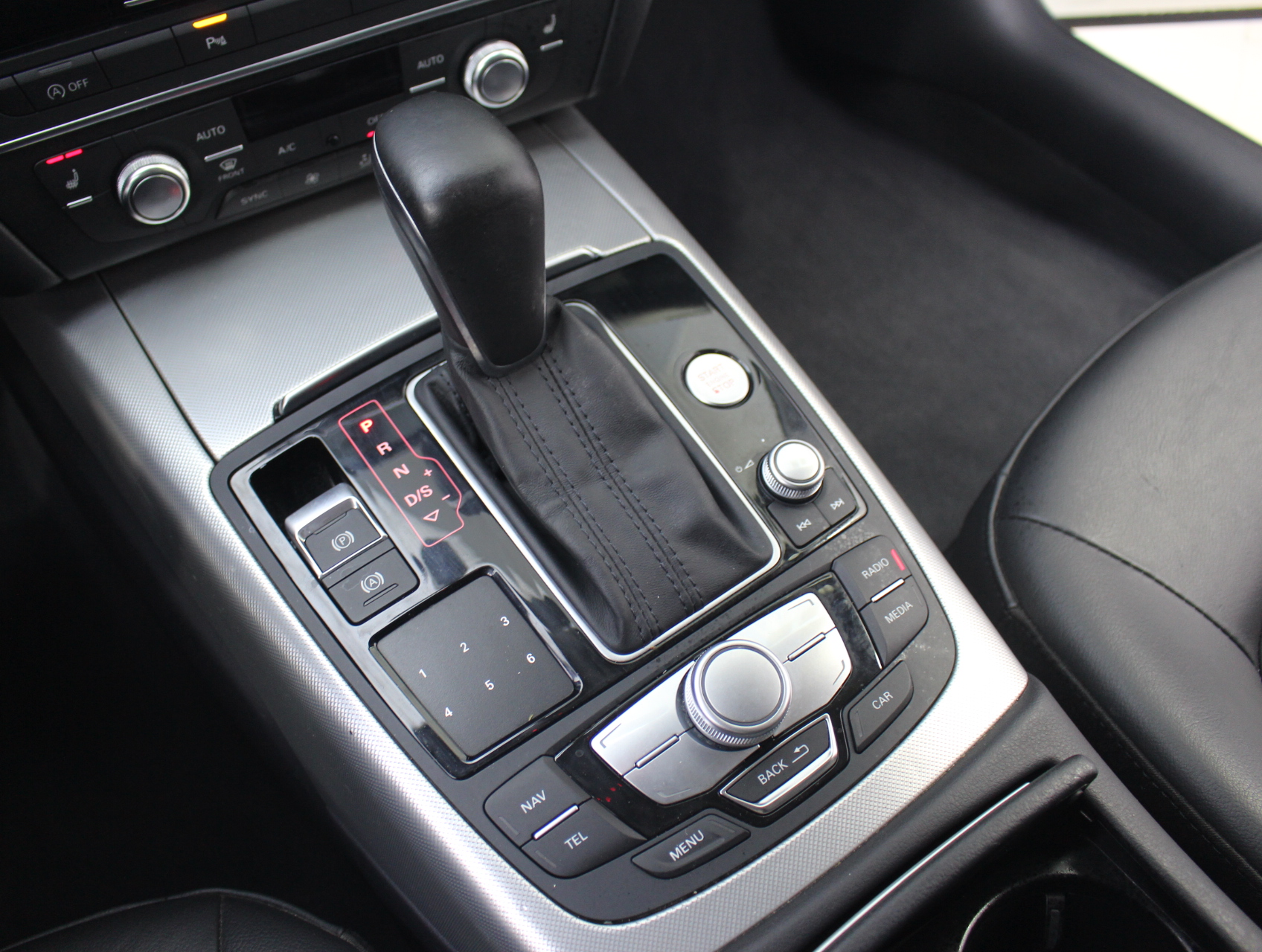 Audi A6L 2016 car image #10