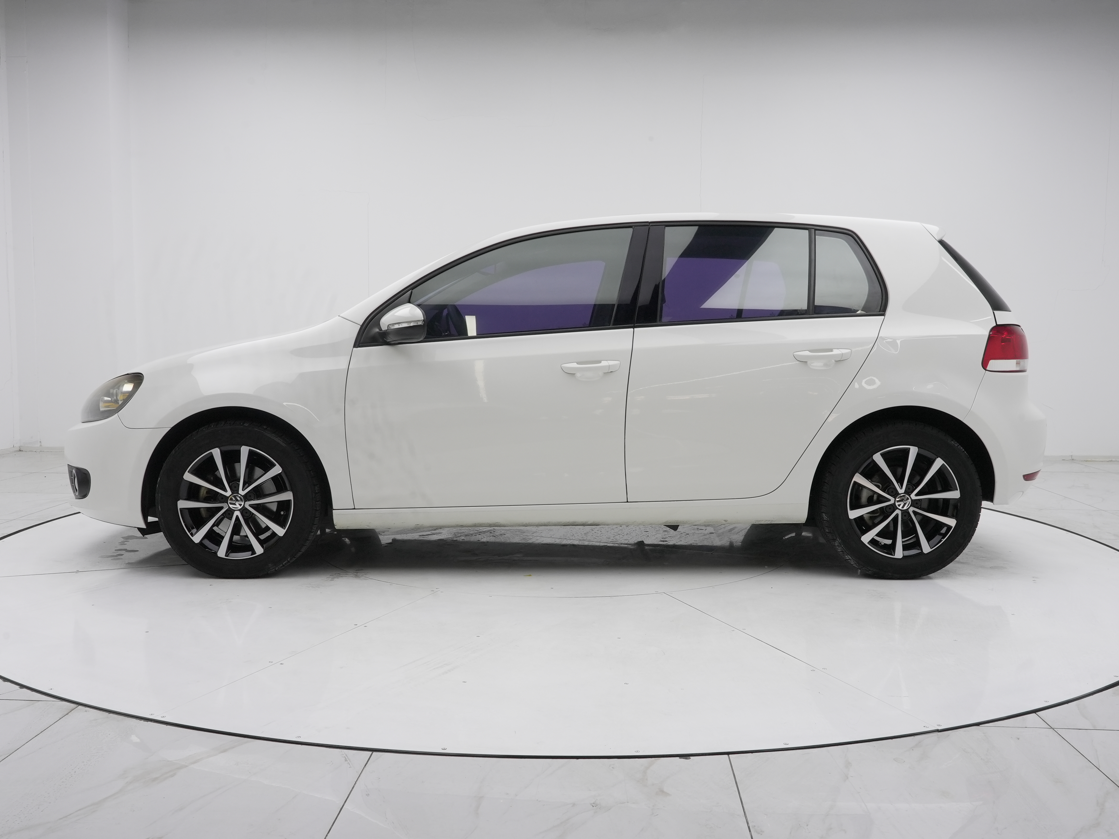 Volkswagen Golf 2013 car image #10