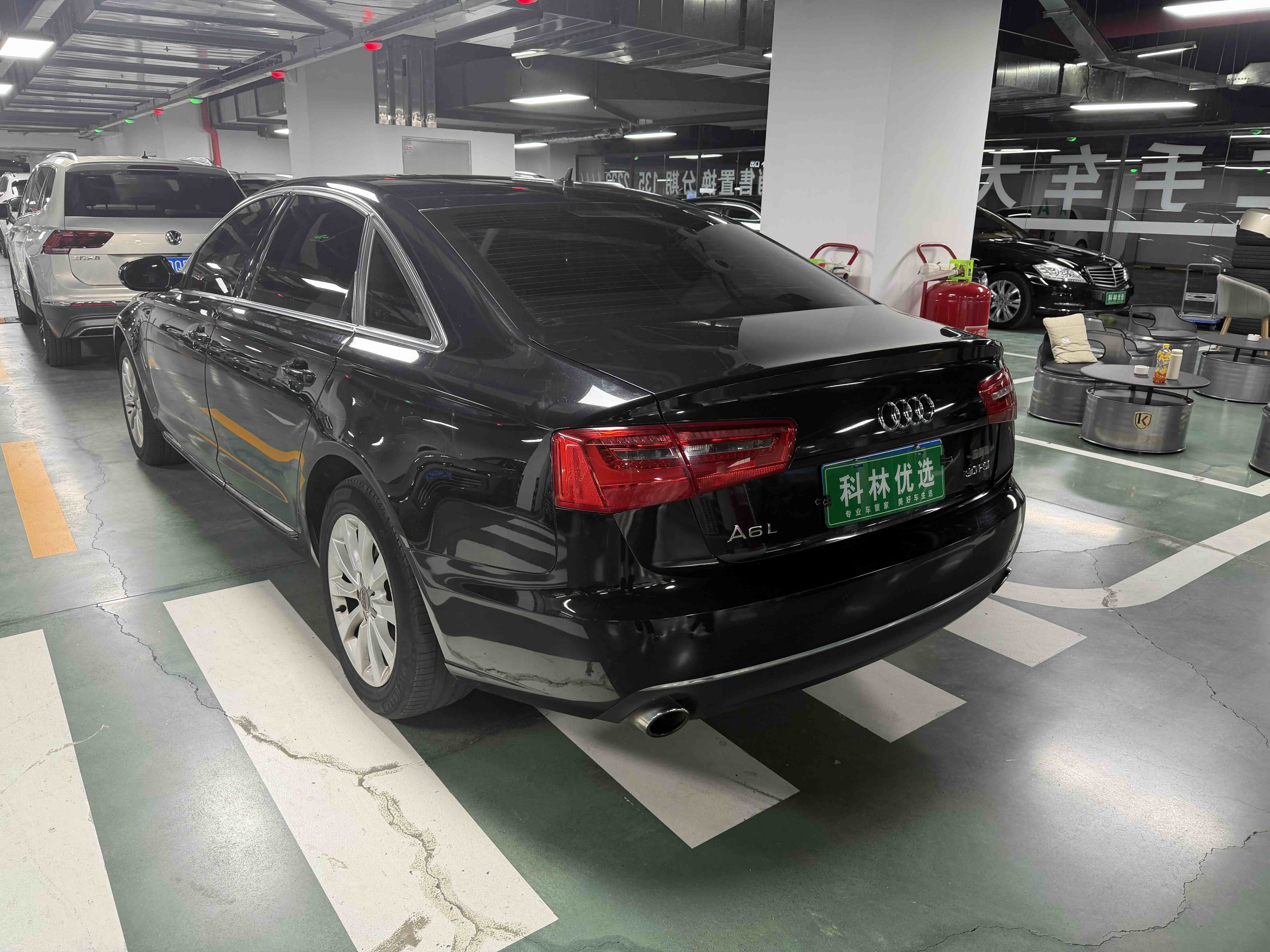 Audi A6L 2012 car image #10