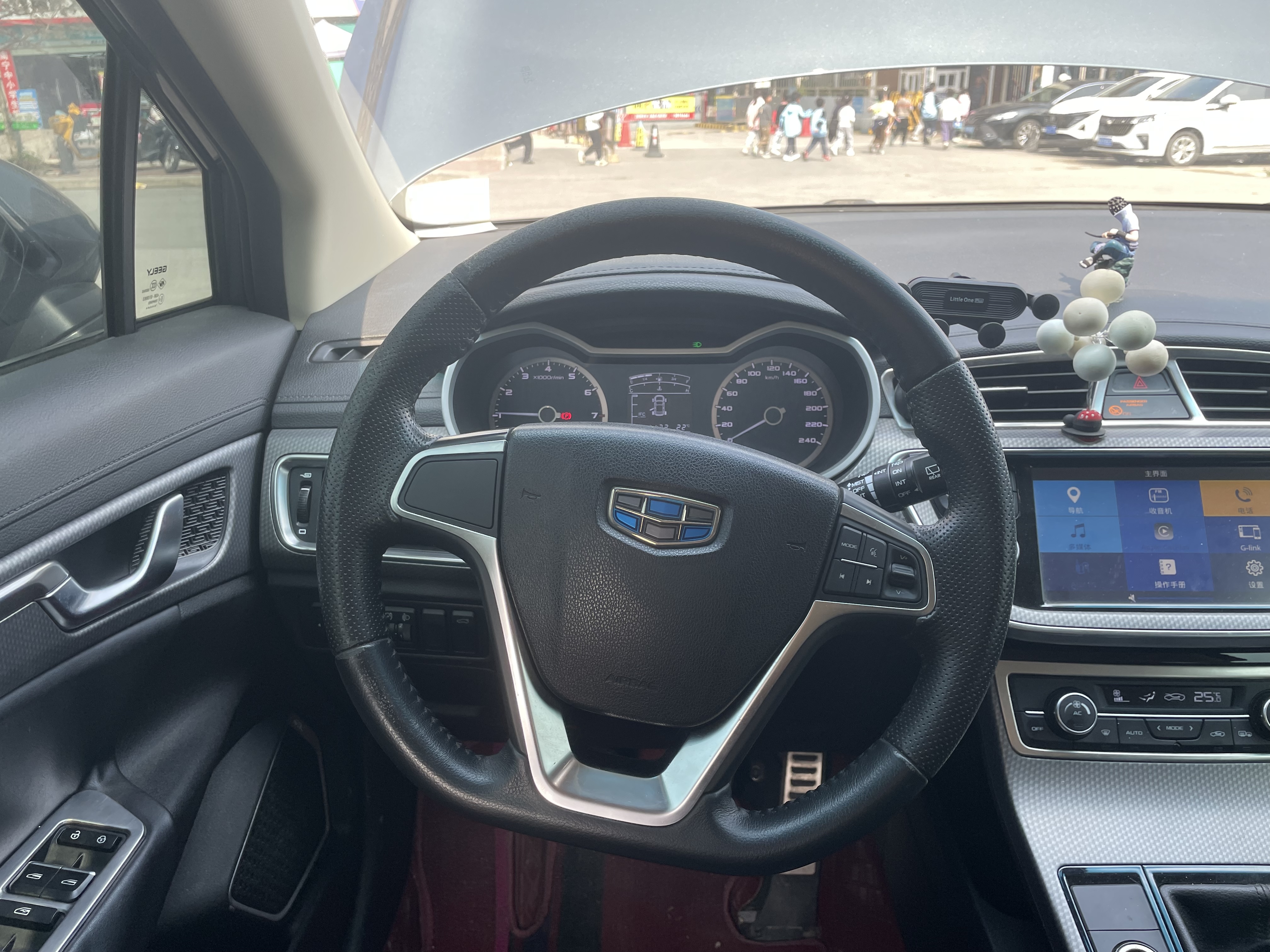 GEELY Emgrand GS 2018 #10 GEELY Emgrand GS 2018 car image #10