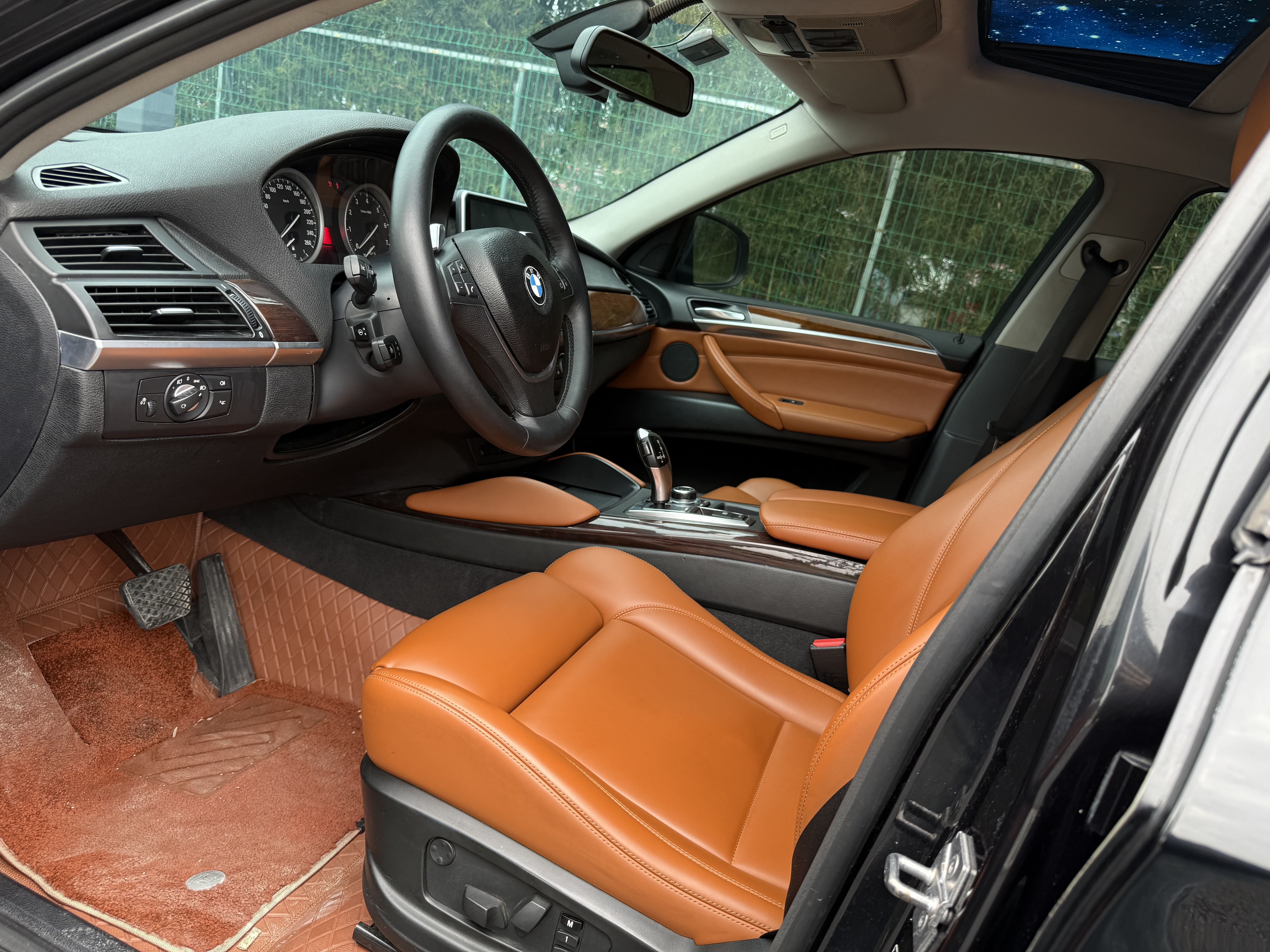 宝马 宝马X6 2011 汽车图片 #10