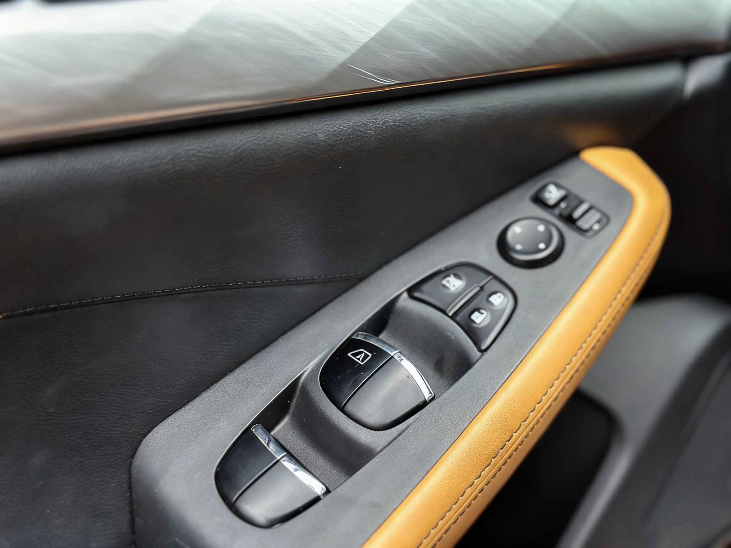 Nissan Maxima 2017 immagine di auto #10