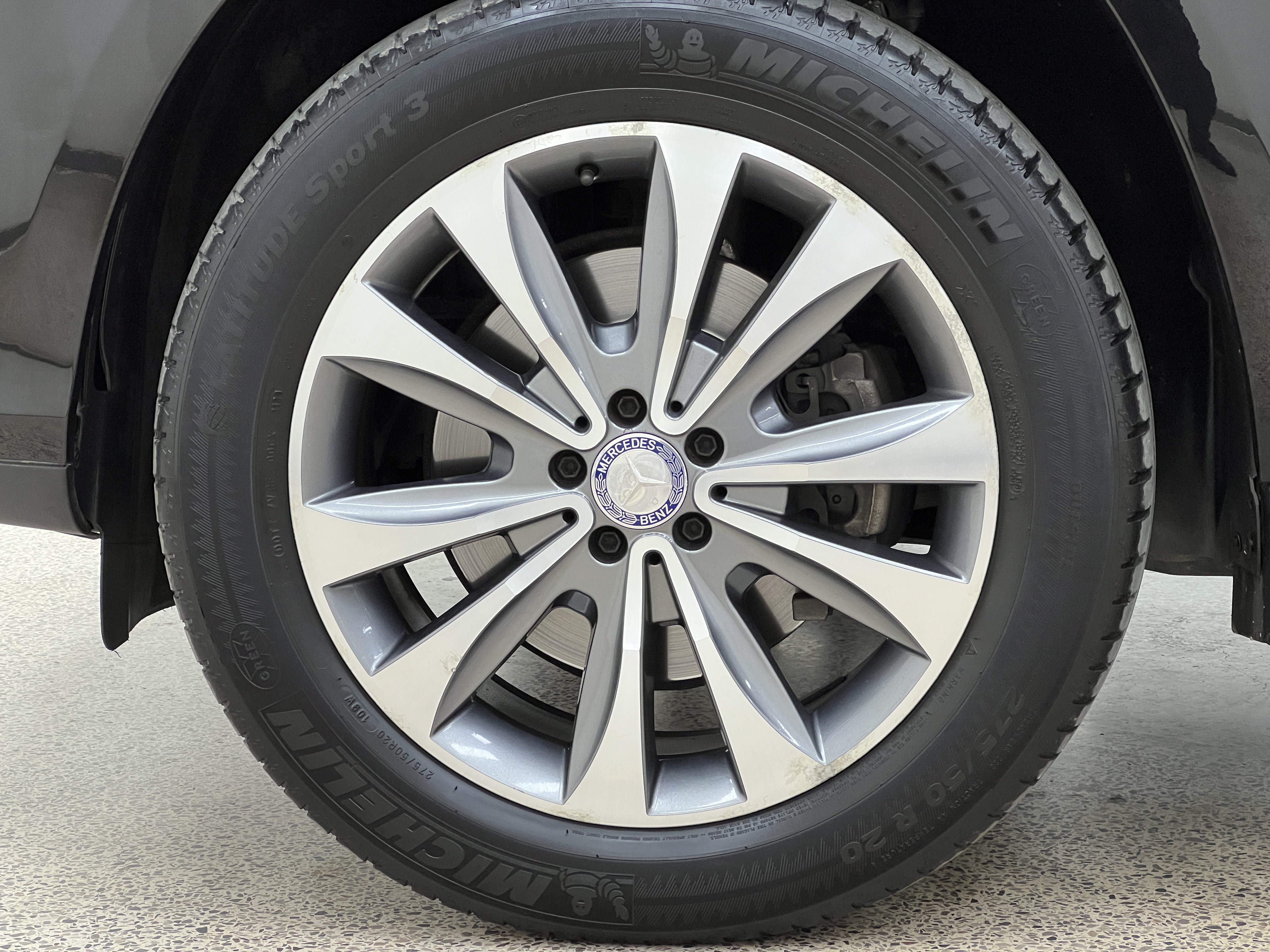 Mercedes-Benz GLS Class 2016 #10 Mercedes-Benz GLS Class 2016 car image #10