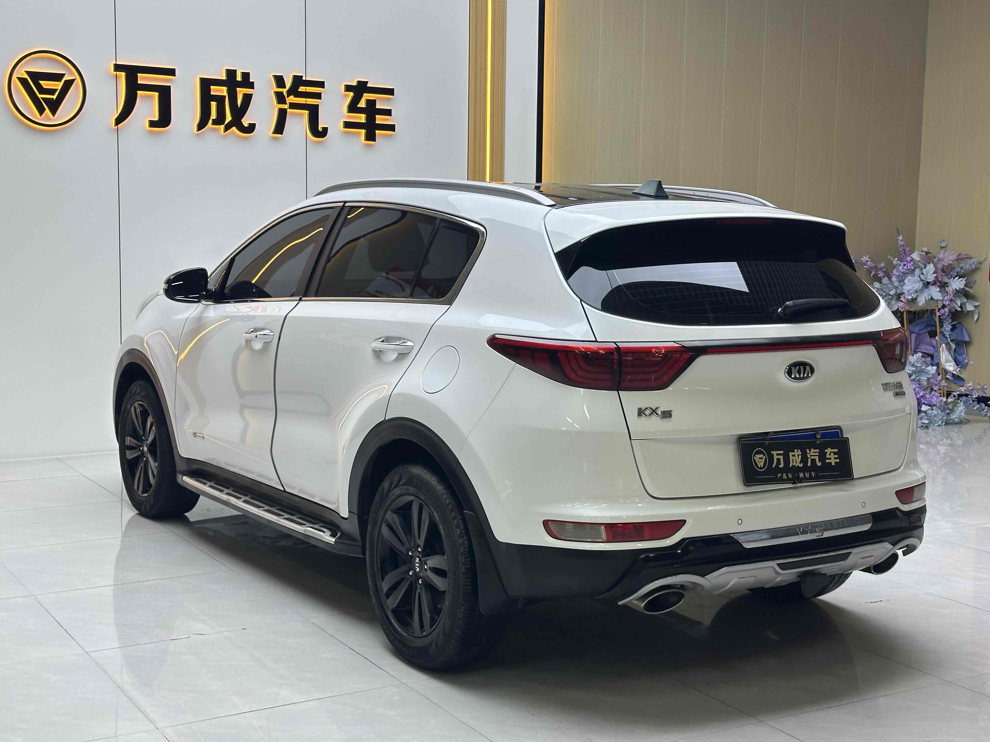 Kia KX5 2017 صورة سيارة #10