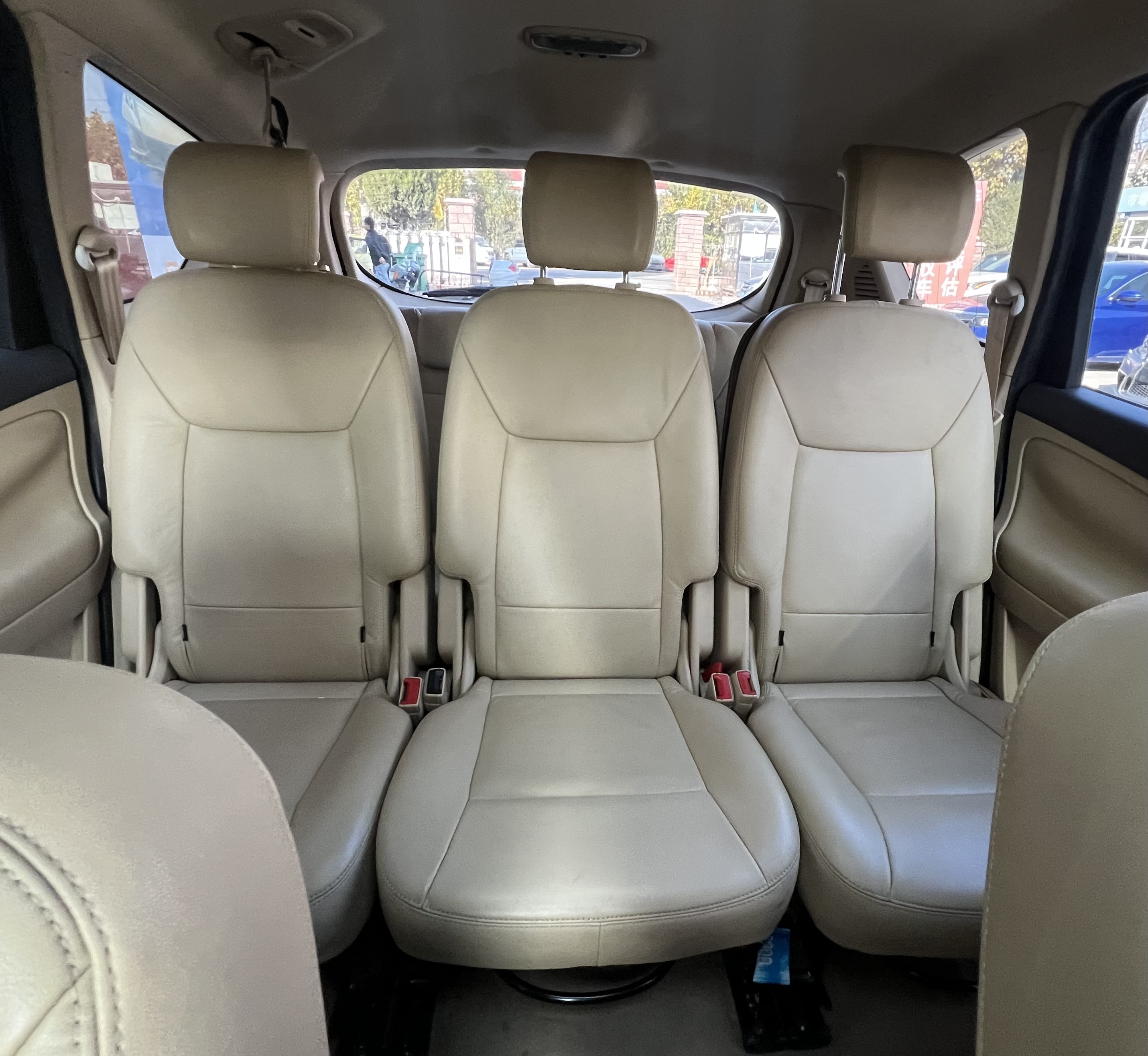 Ford S-MAX 2012 #10 Ford S-MAX 2012 изображение автомобиля #10