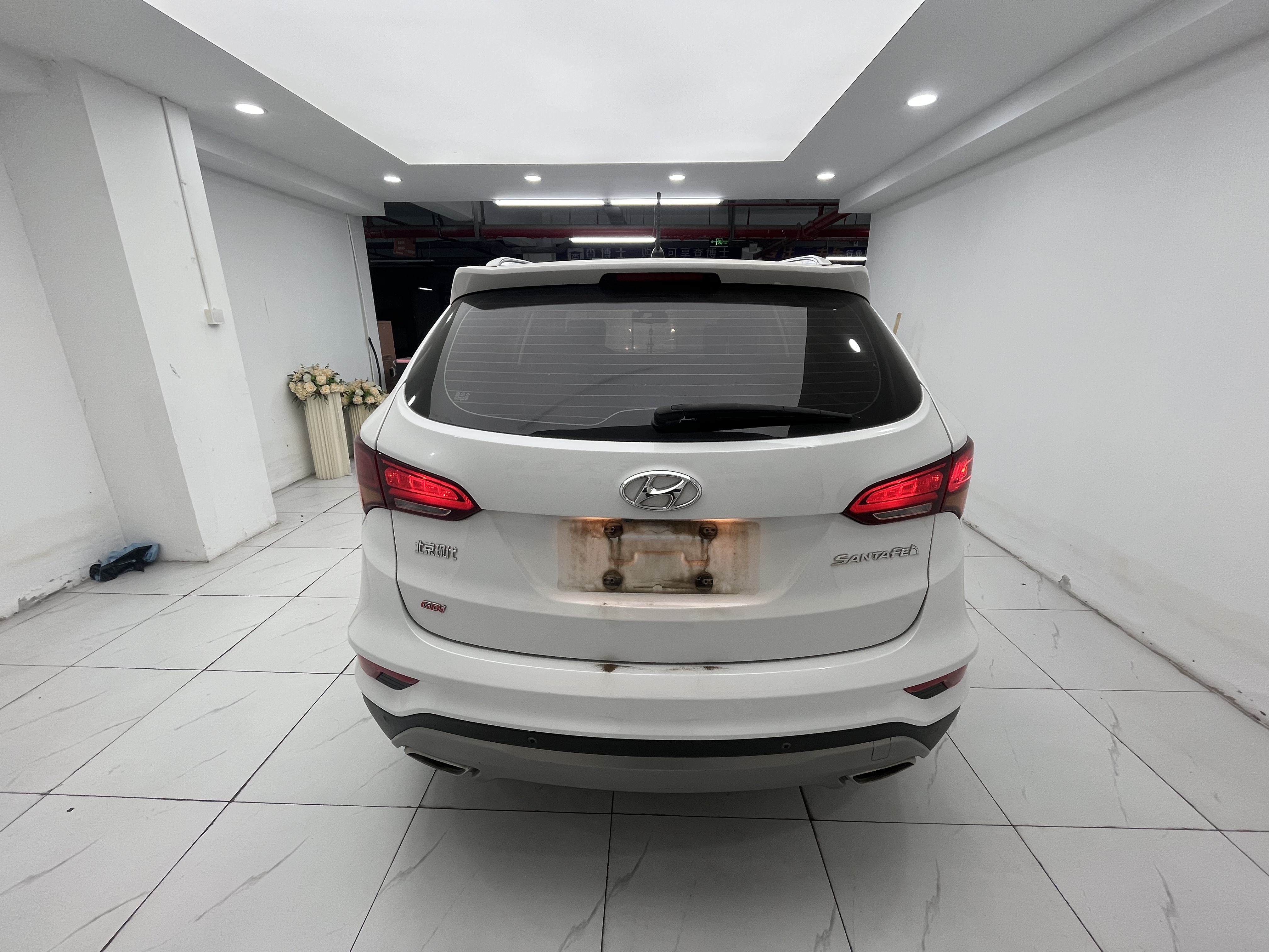 Hyundai Santa Fe 2018 immagine di auto #10