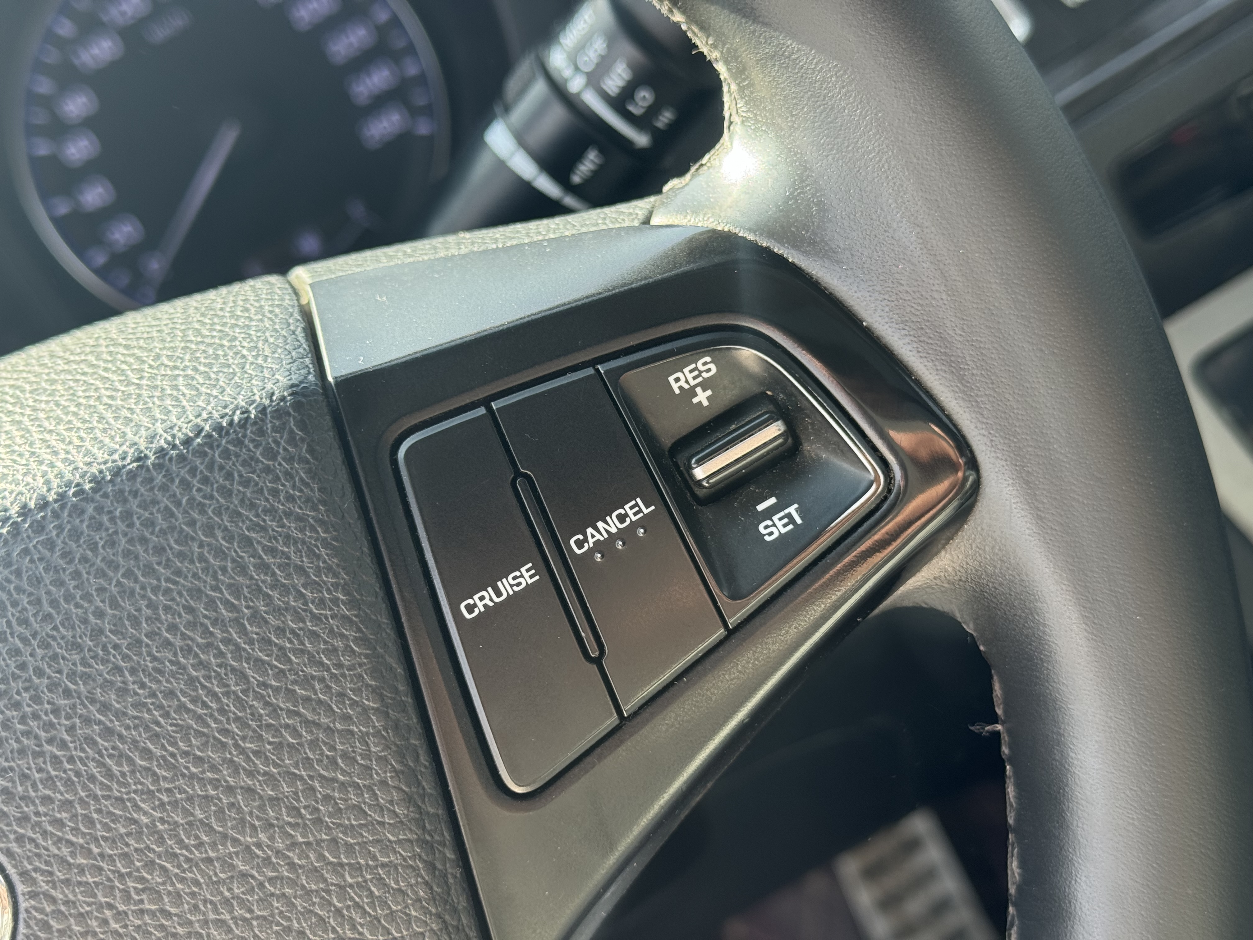 Hyundai Mistra 2016 car image #10