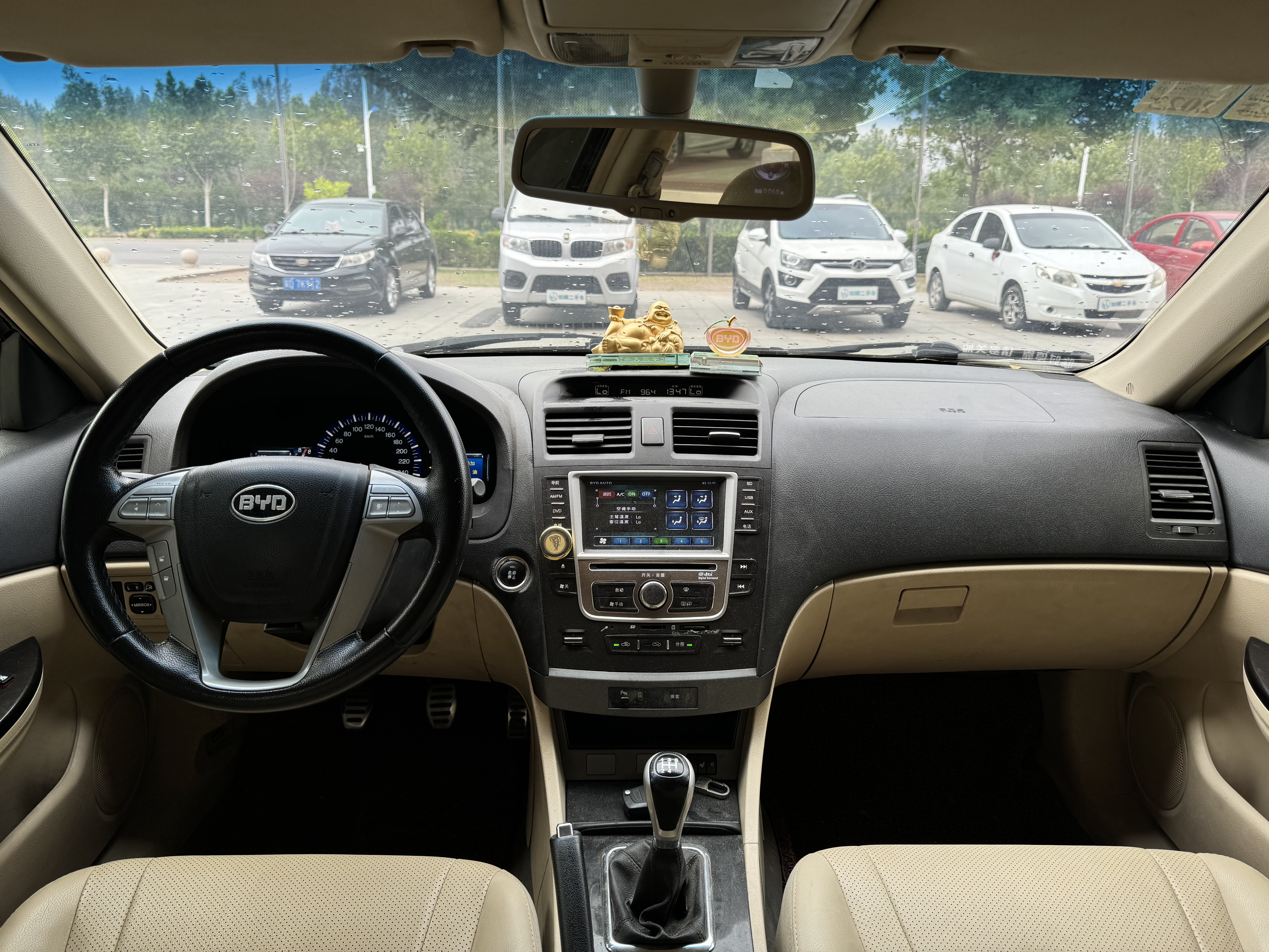 BYD G6 2015 #10 BYD G6 2015 car image #10