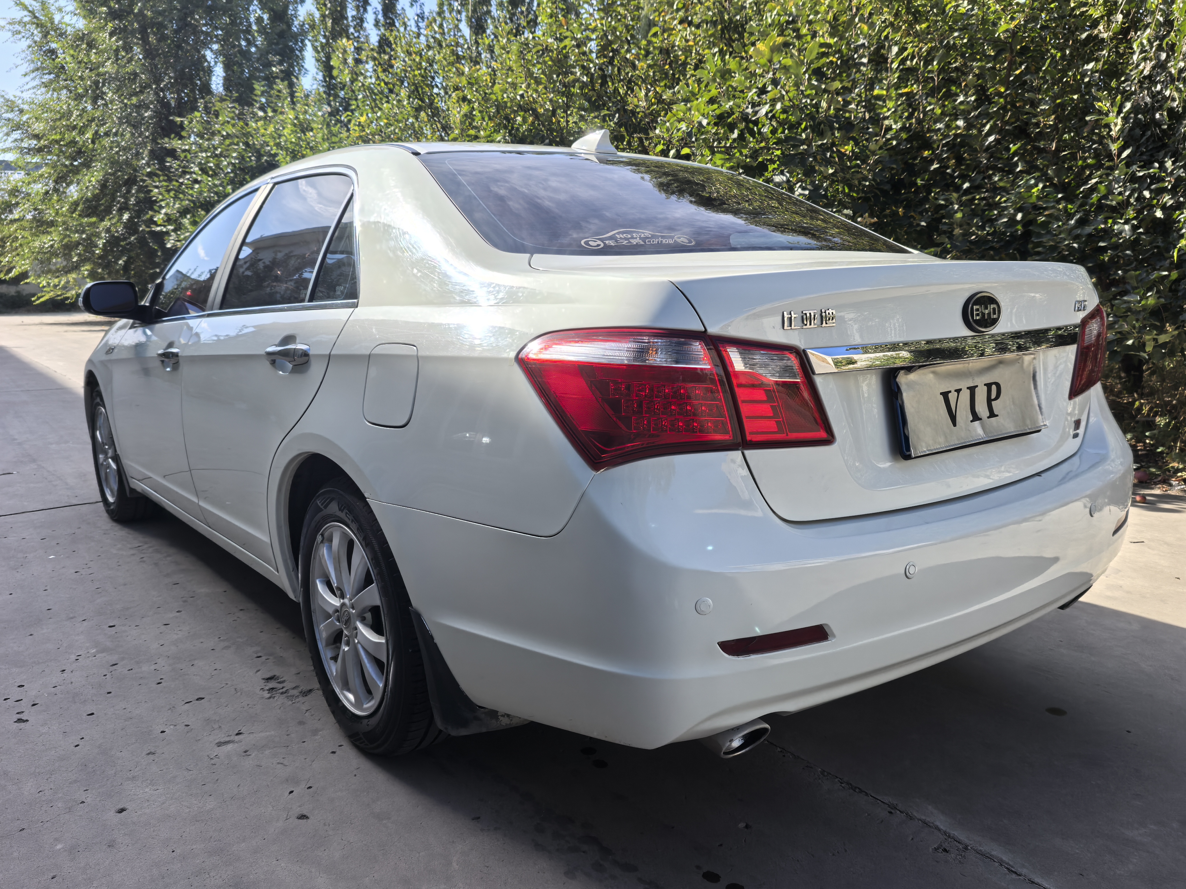 BYD G6 2014 imagem de carro #10