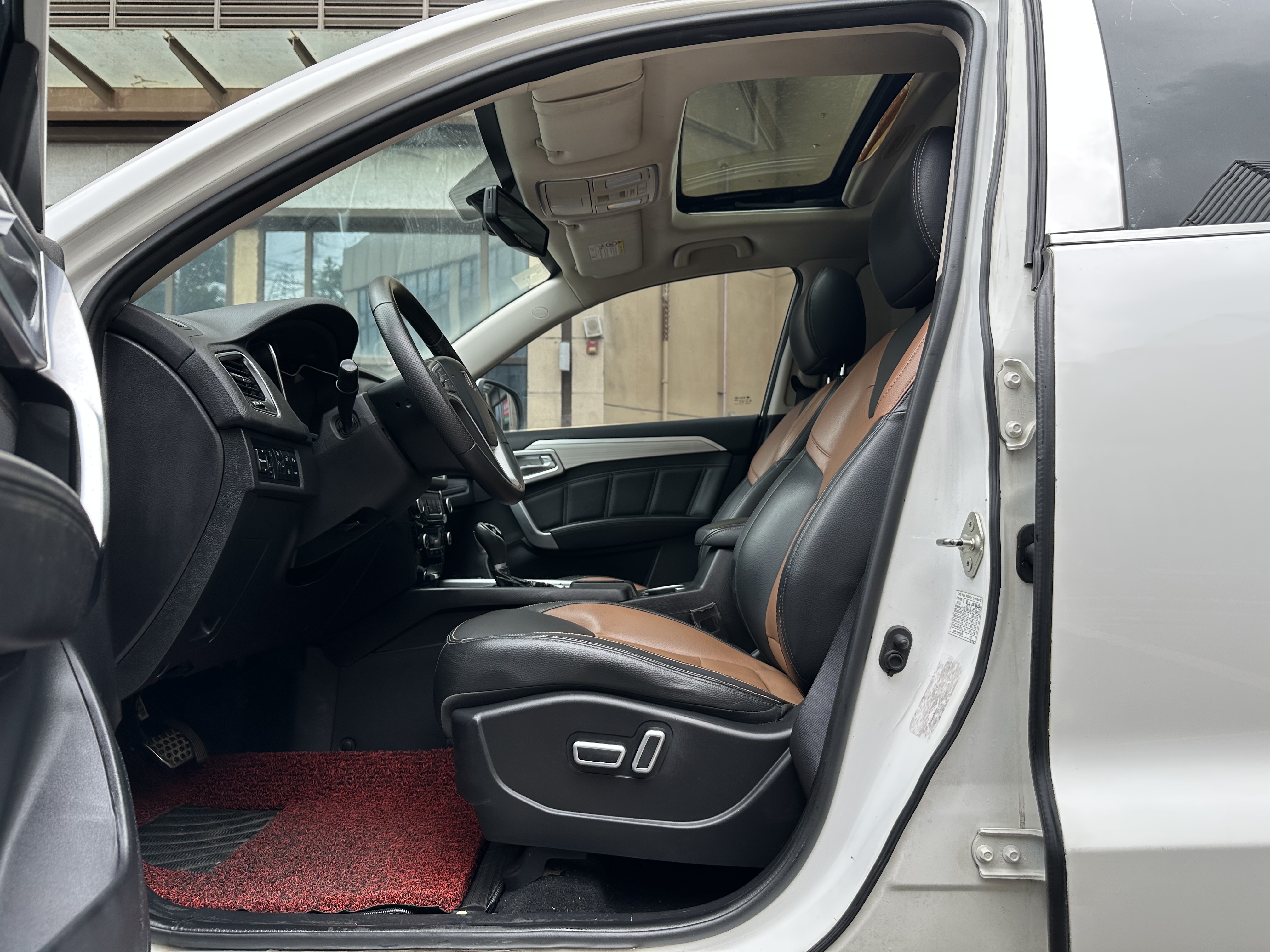 GEELY Vision X6 2017 car image #10