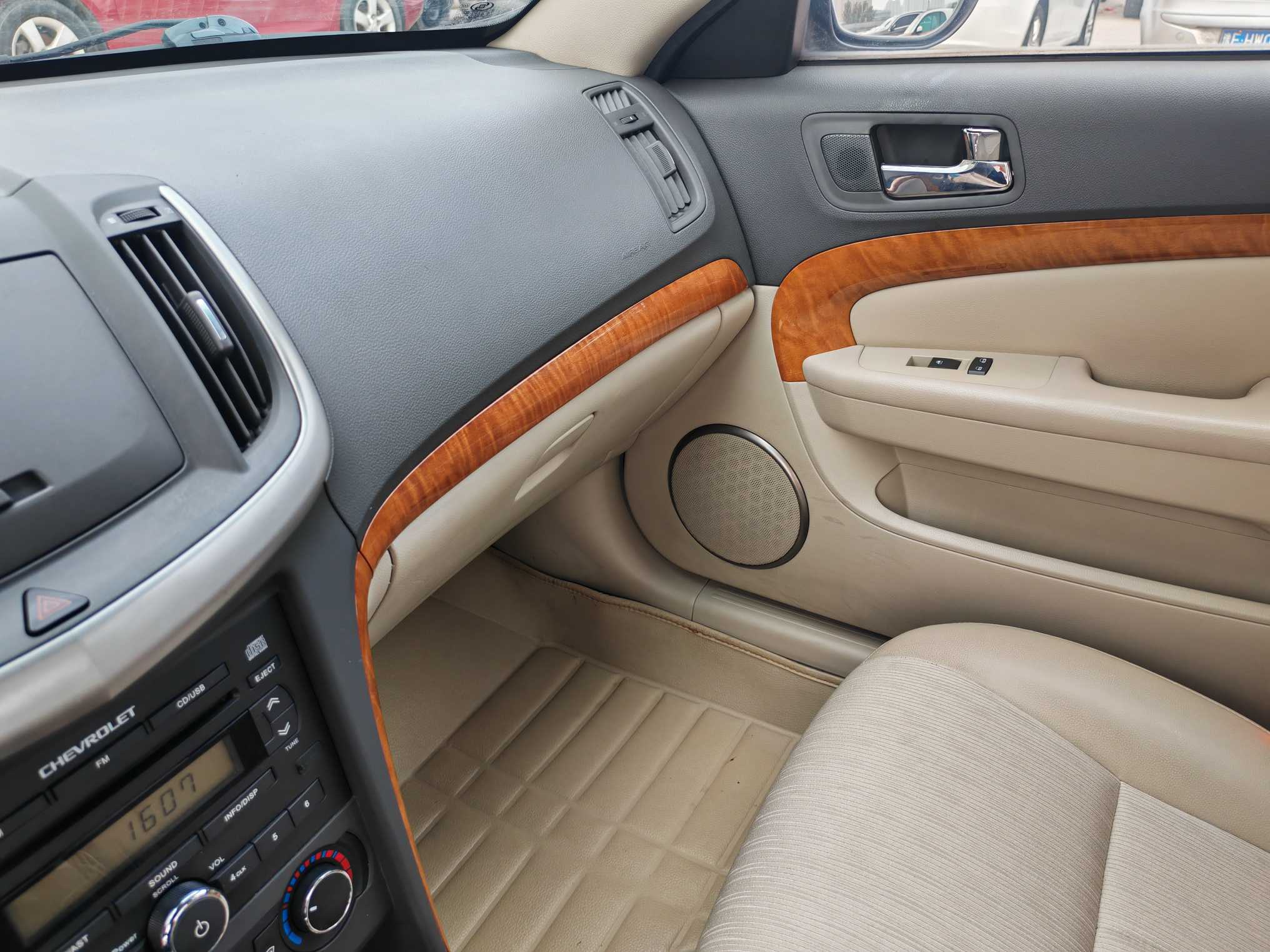 Chevrolet Epica 2015 car image #10