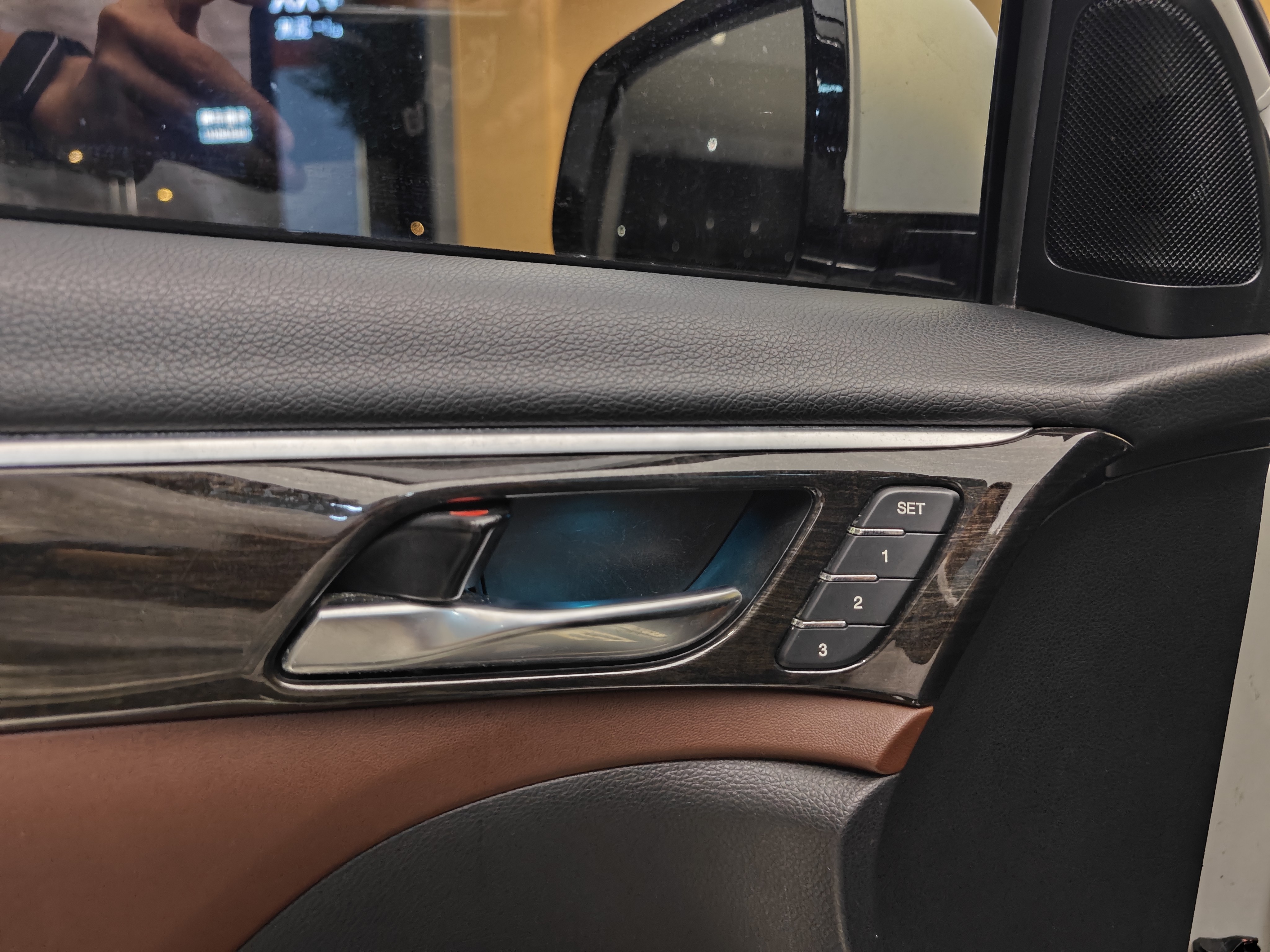 GAC Trumpchi GS8 2017 #10 GAC Trumpchi GS8 2017 car image #10