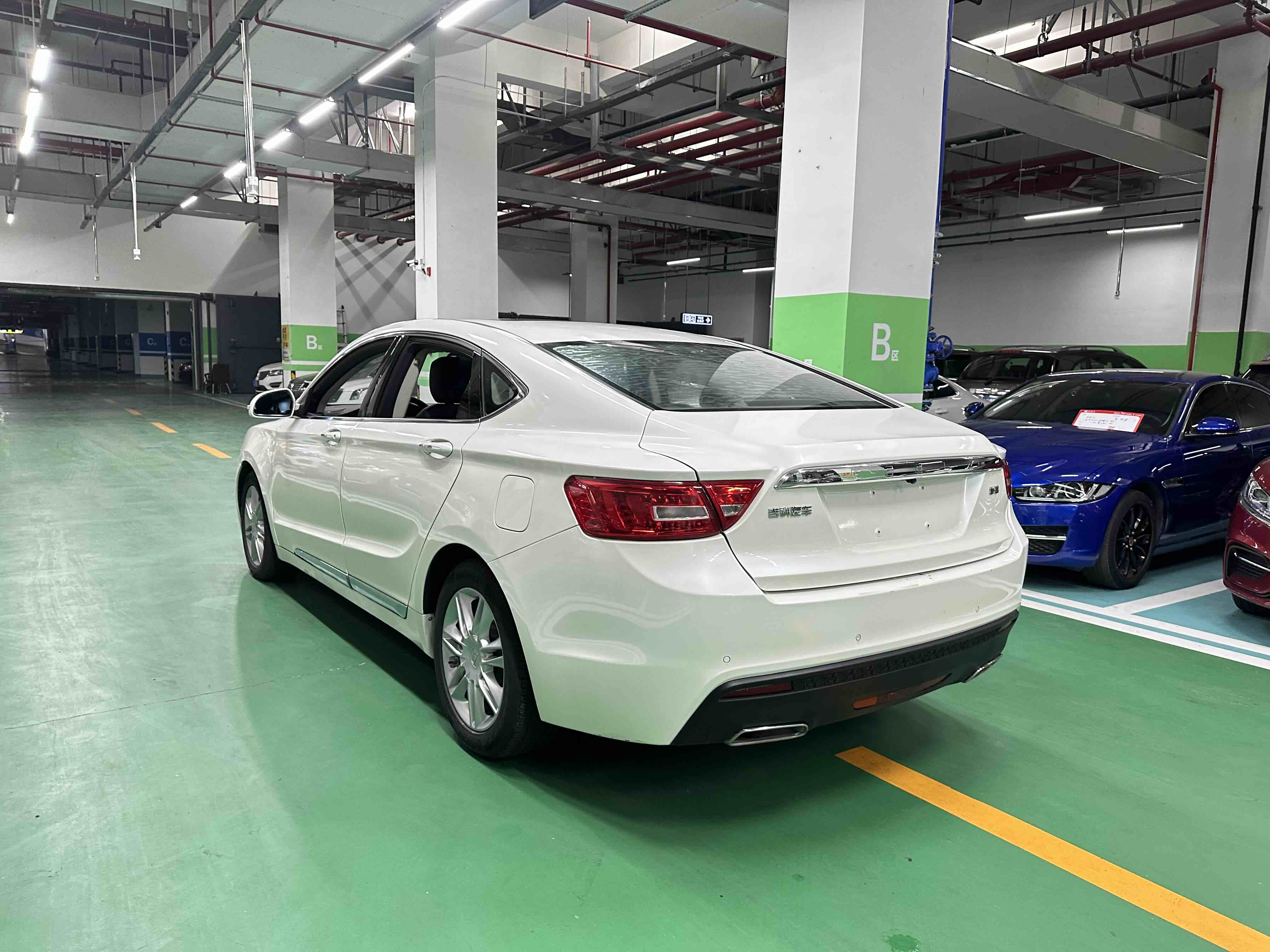 GEELY Ulion 2016 immagine di auto #10