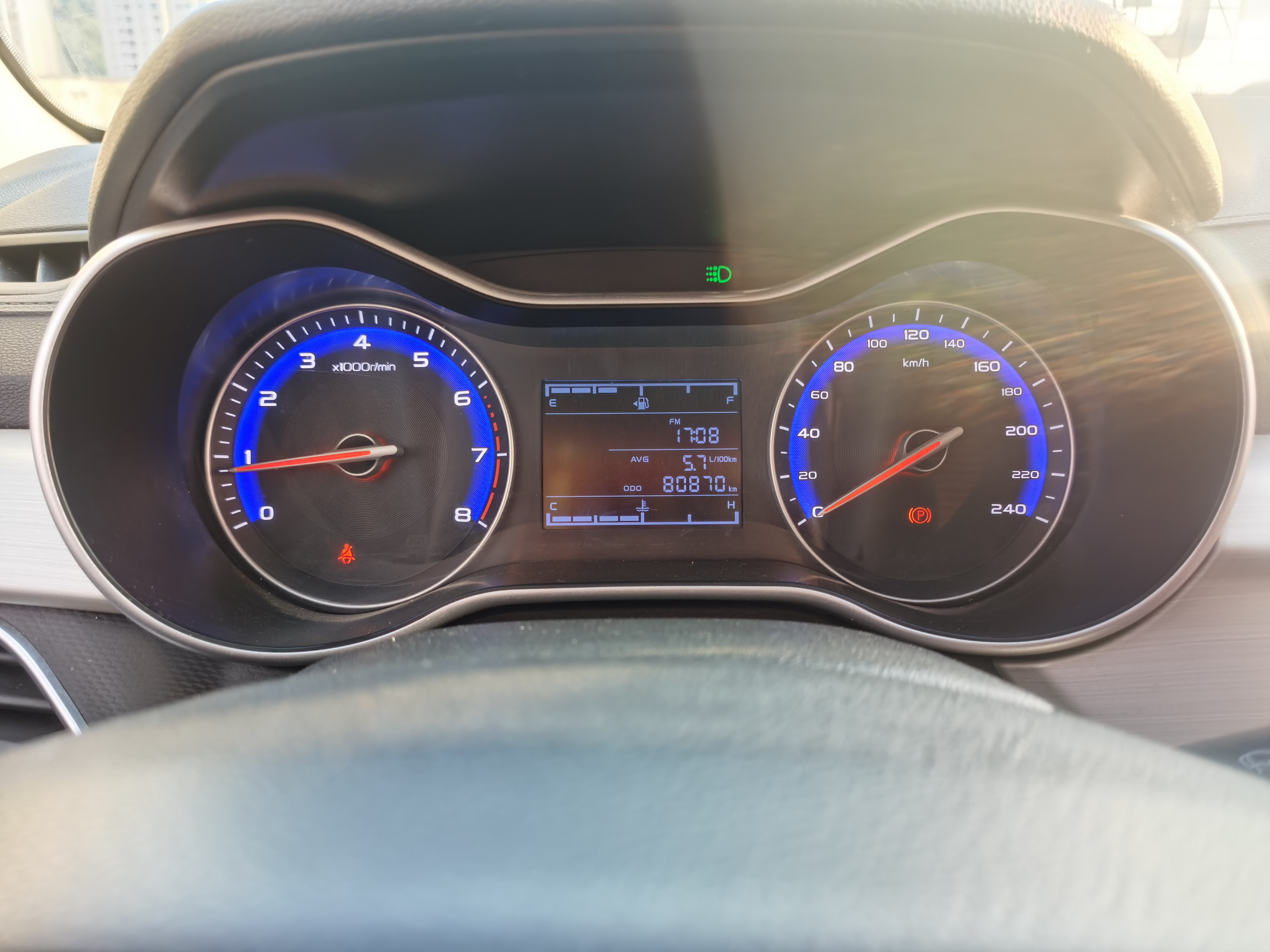 GEELY Vision 2018 car image #10