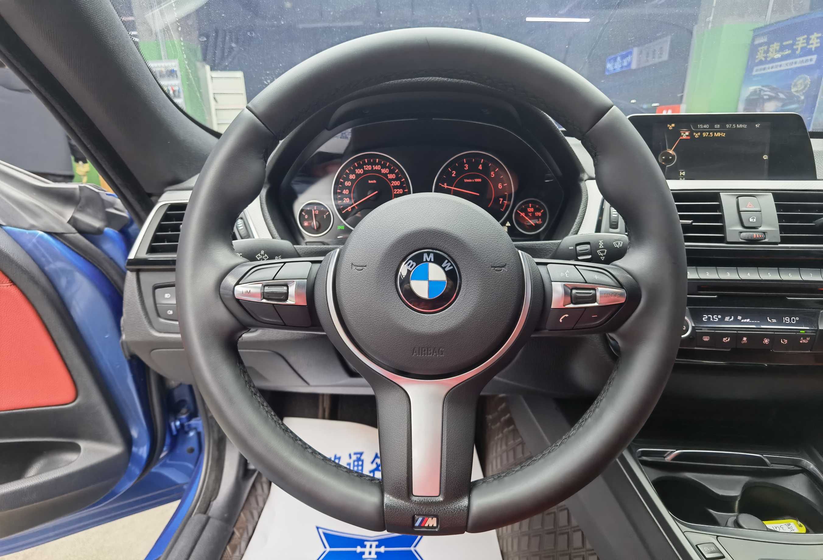 BMW 3 Series GT 2017 immagine di auto #10