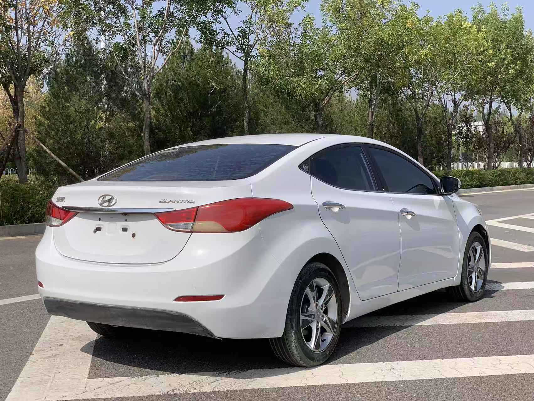 Hyundai Elantra MD 2012 #10 Hyundai Elantra MD 2012 car image #10