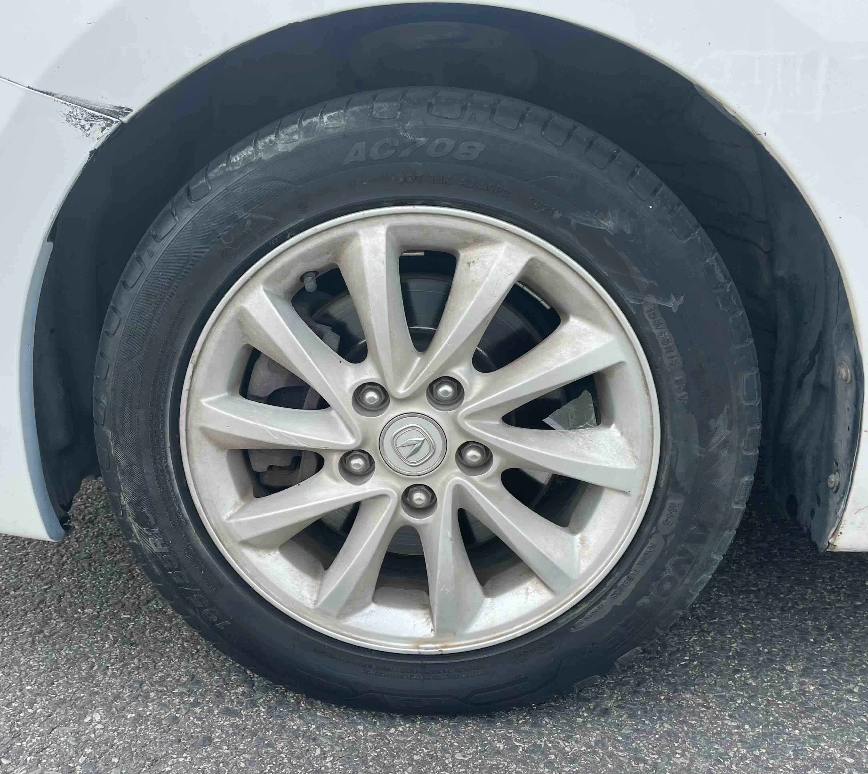 Changan Alsvin V7 2015 car image #10