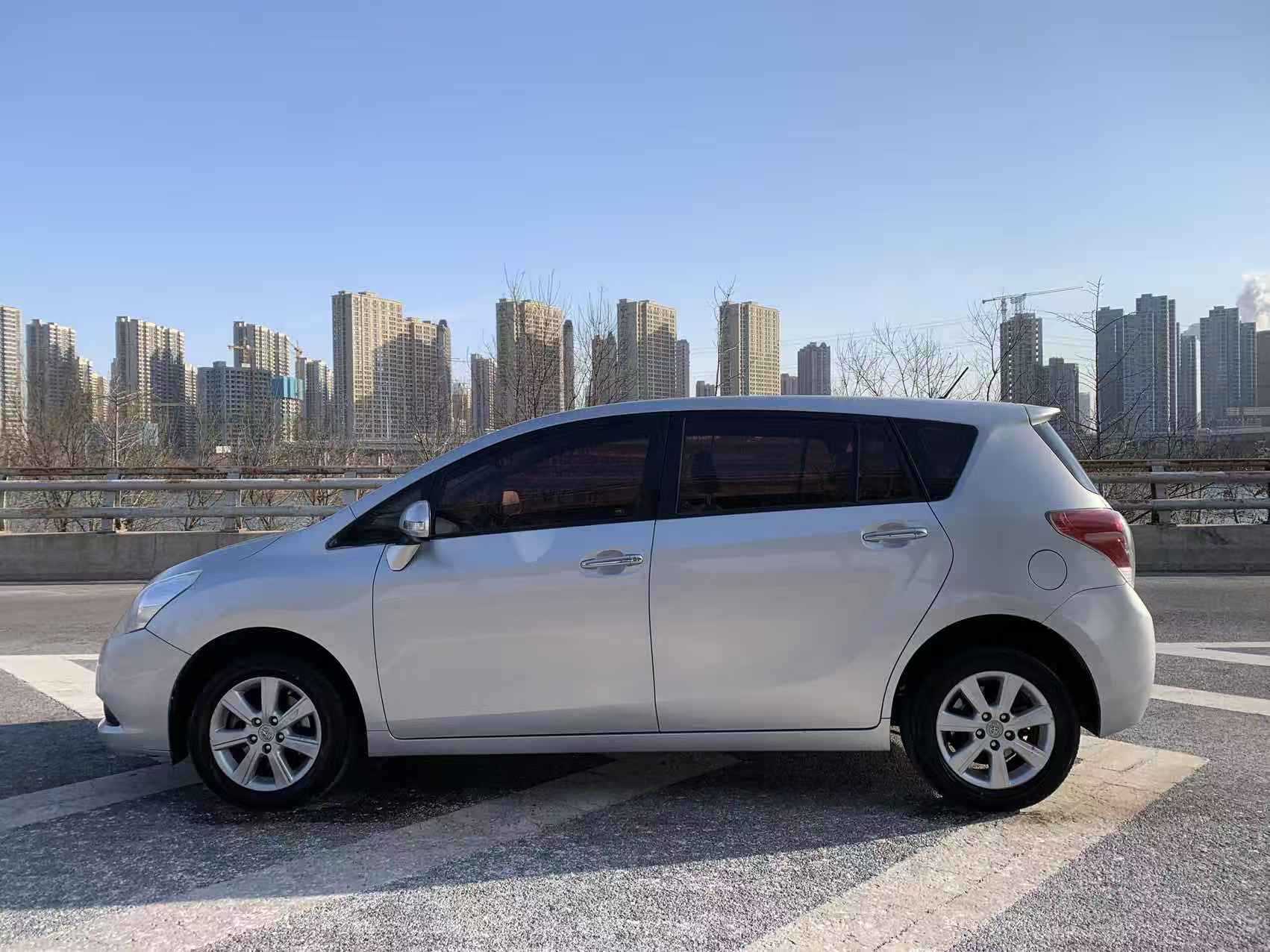 Toyota Verso 2012 car image #10