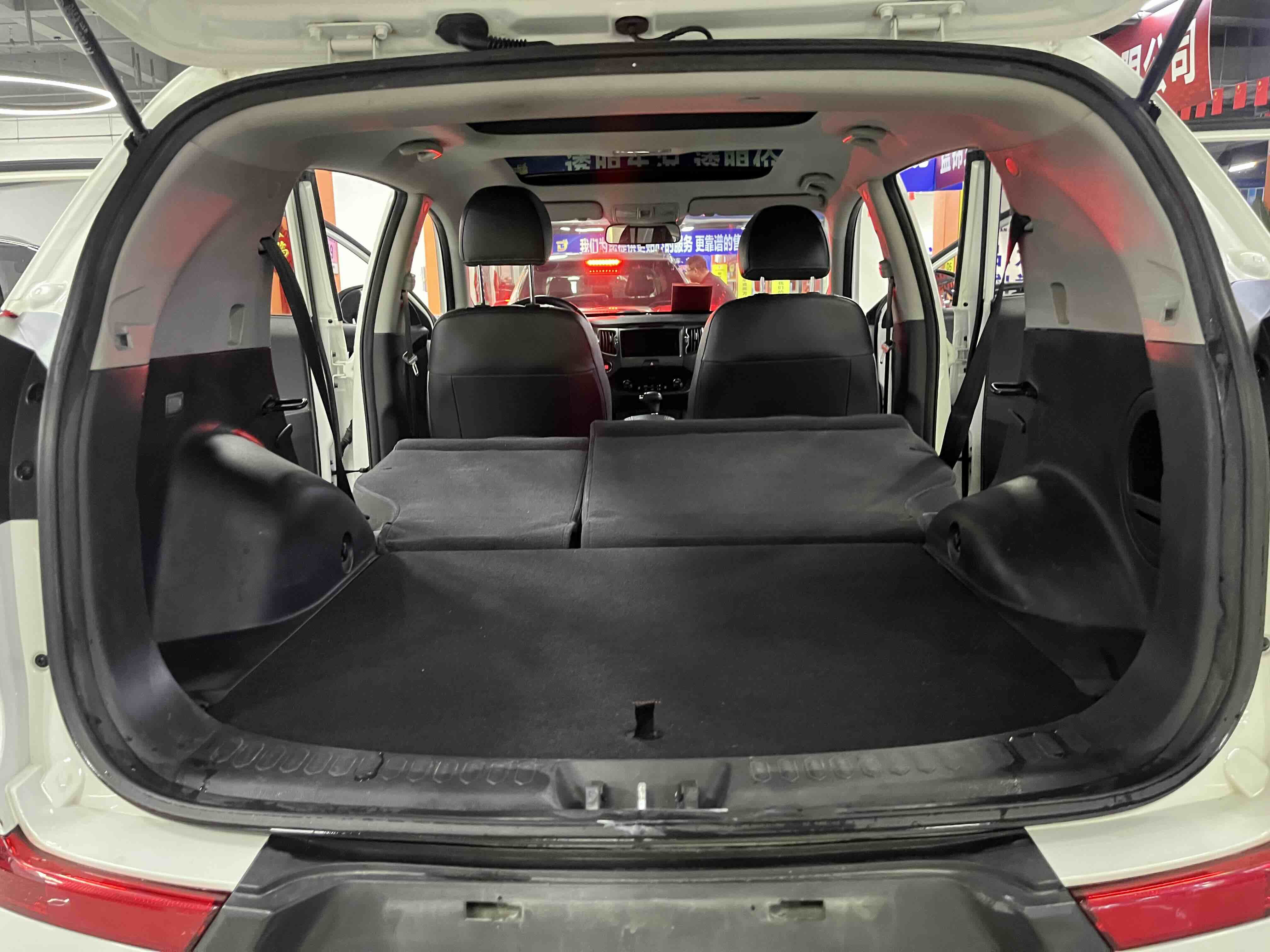 Kia Sportage R 2018 car image #10