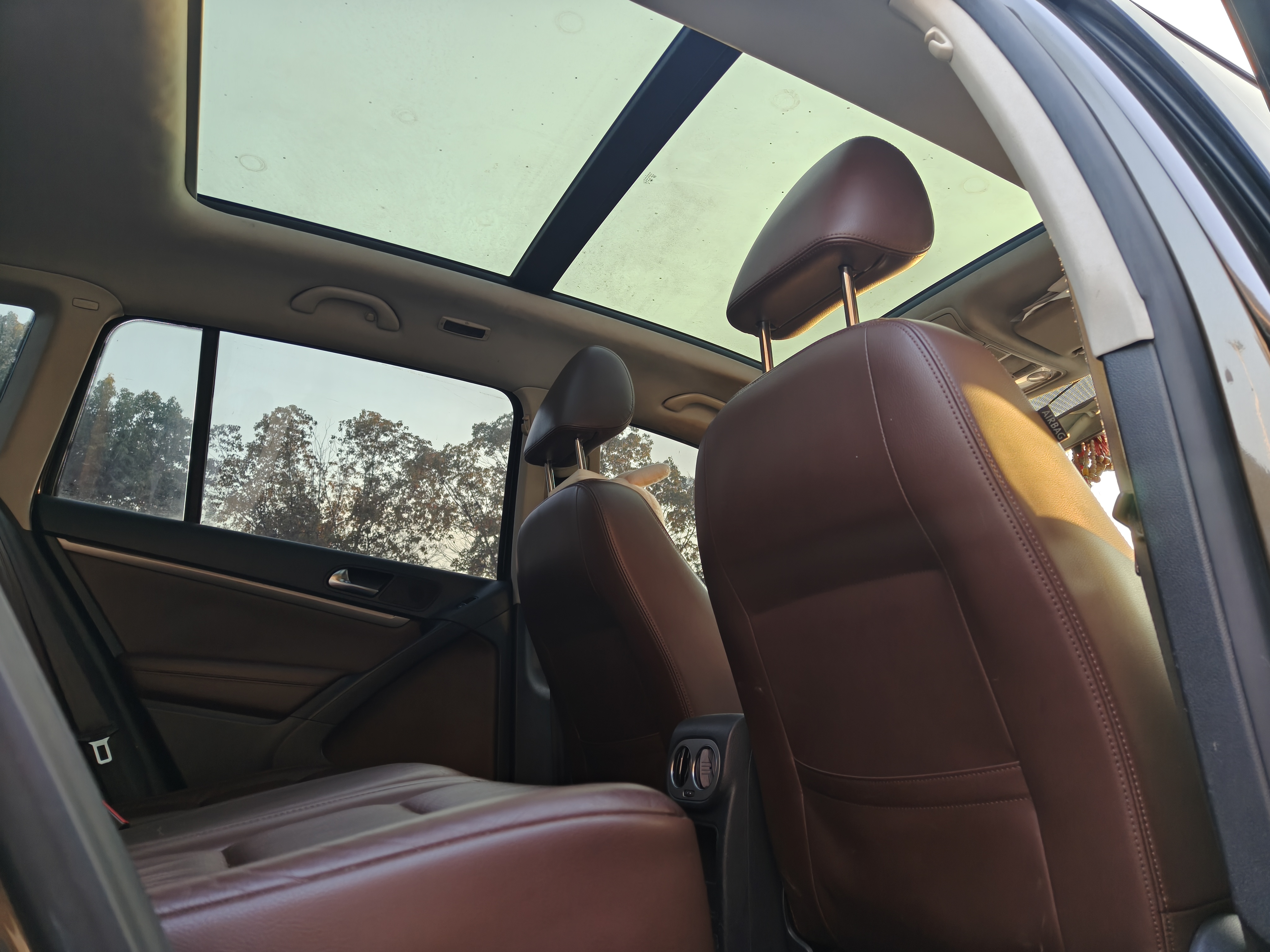 Volkswagen Tiguan 2014 car image #10