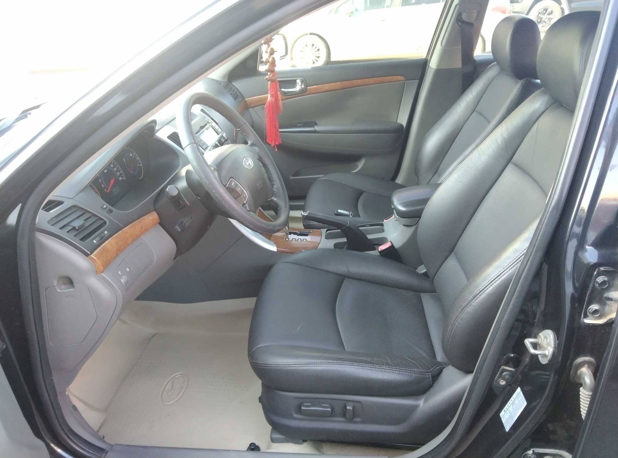 Hyundai Sonata NFC 2012 car image #10