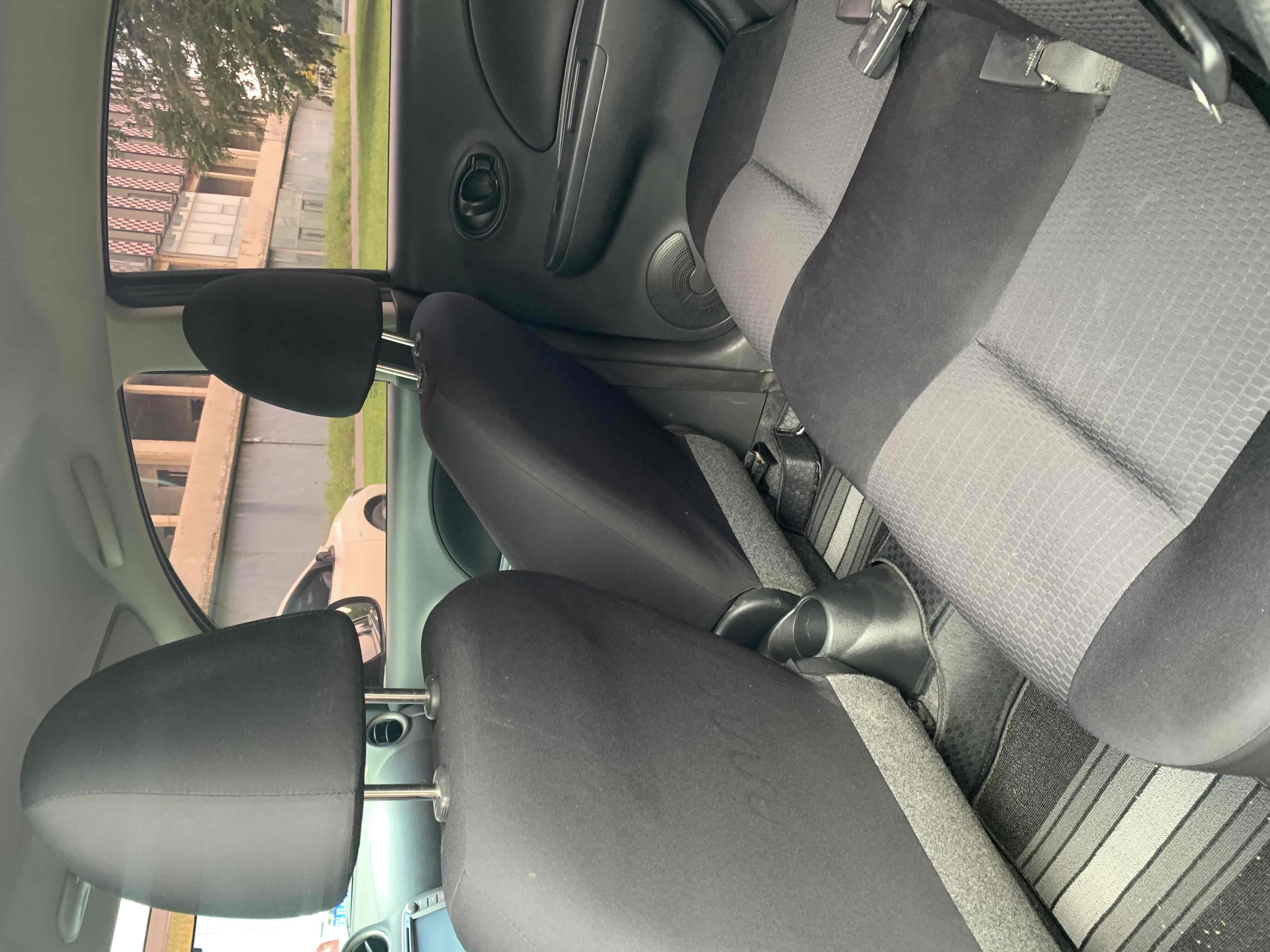 日产 玛驰 2010 汽车图片 #10