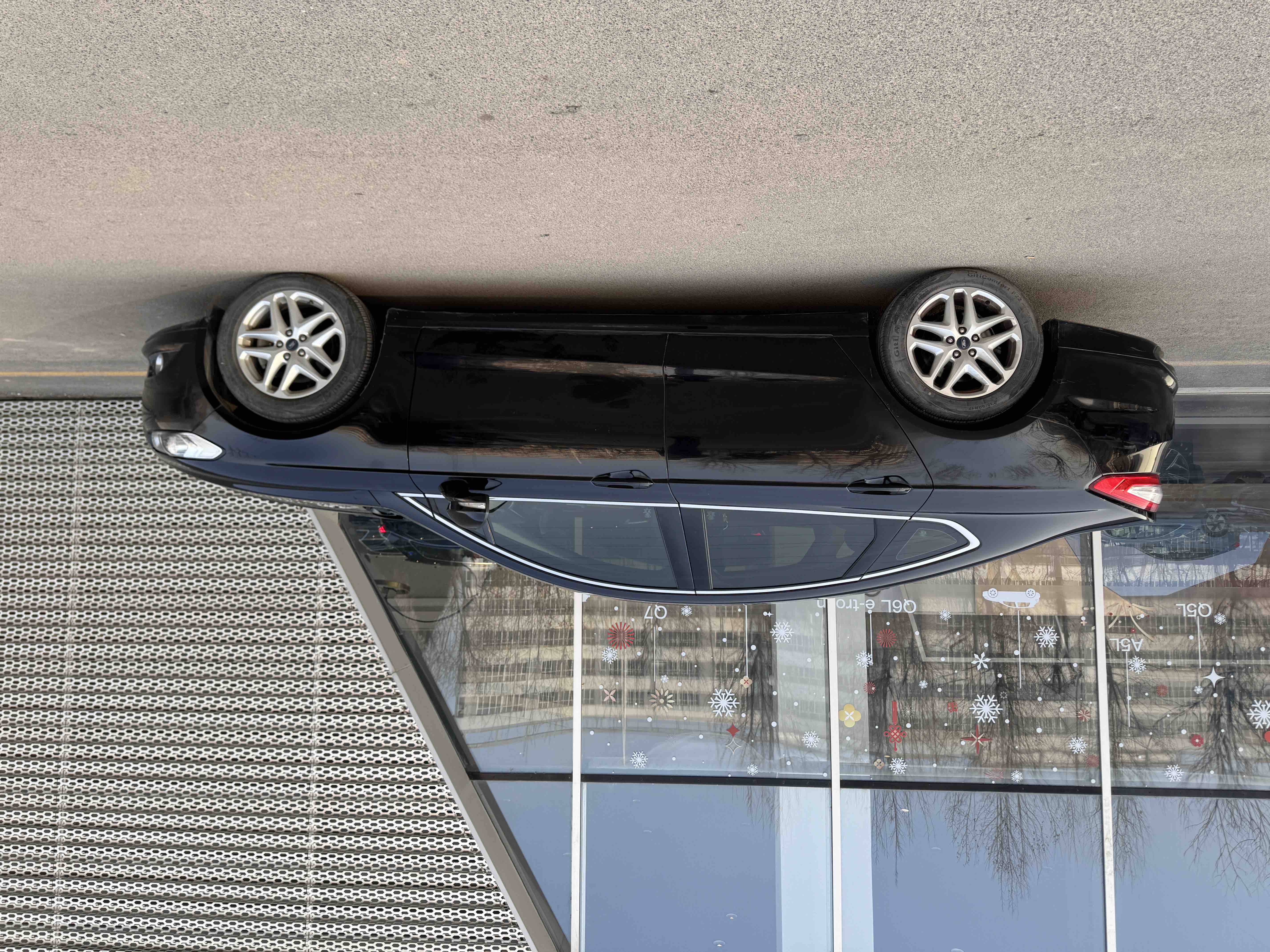 Ford Mondeo 2016 car image #10