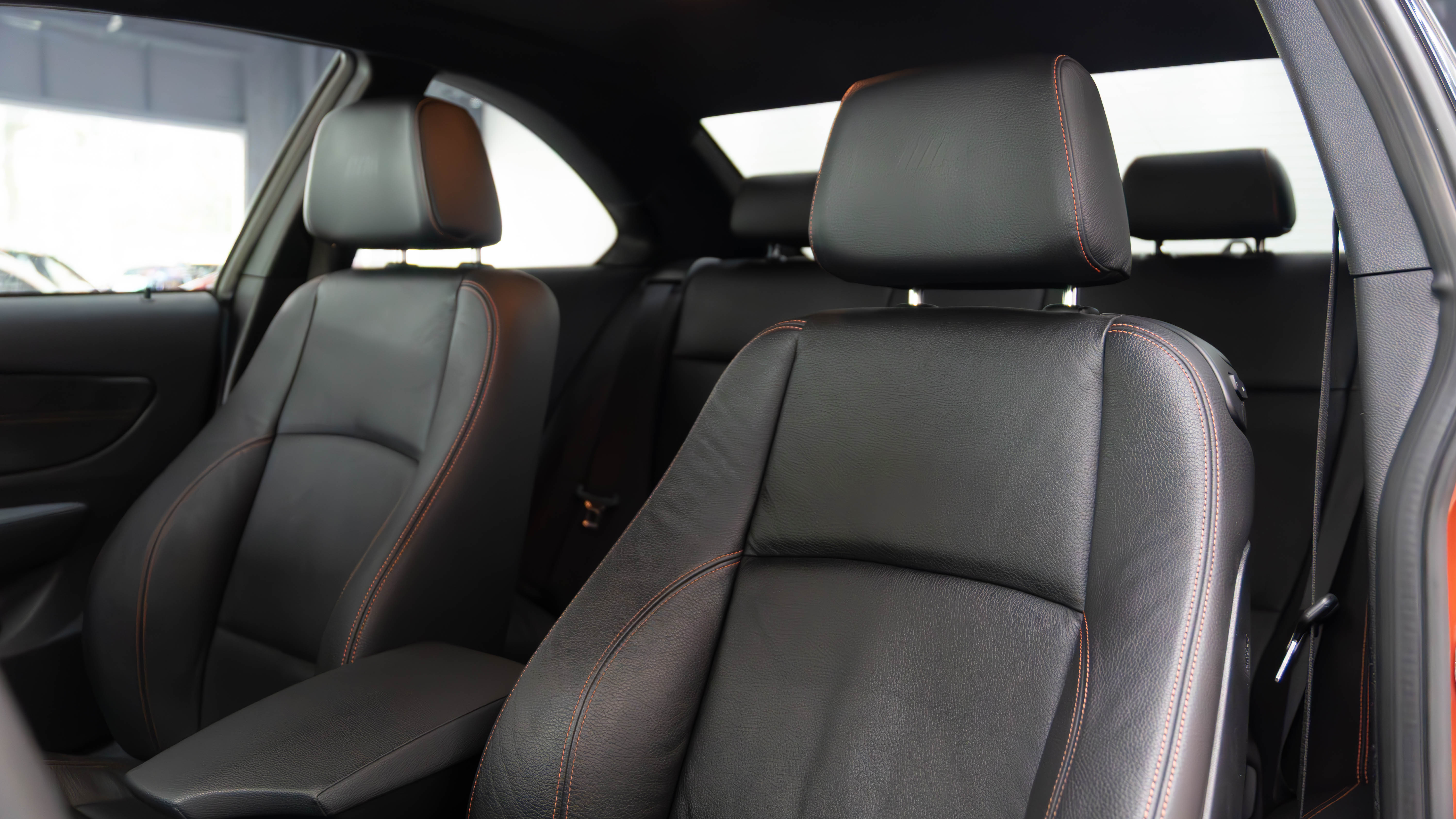 BMW 1 Series M 2013 car image #10