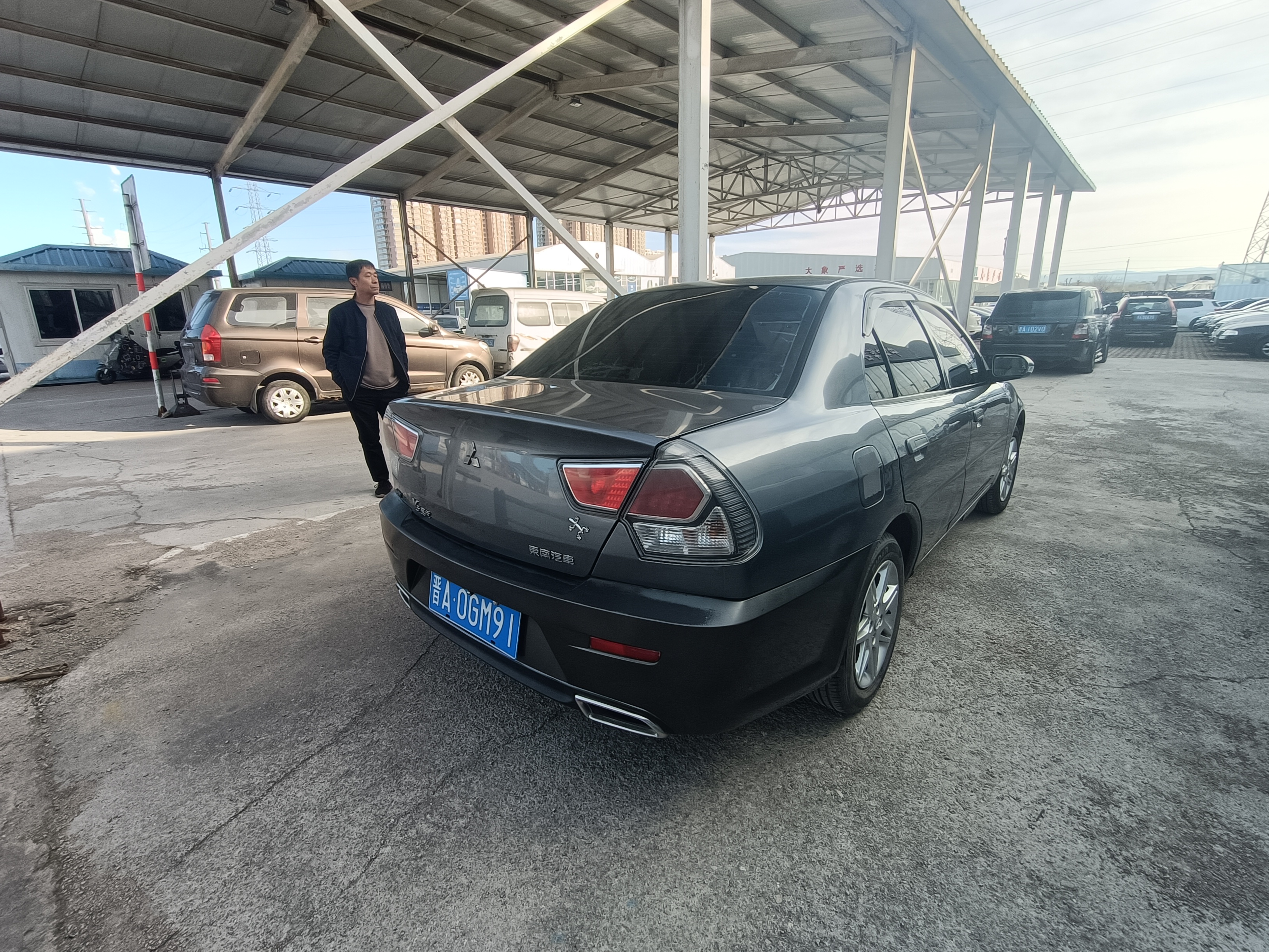 Soueast V3 Lingyue 2012 #10 Soueast V3 Lingyue 2012 car image #10