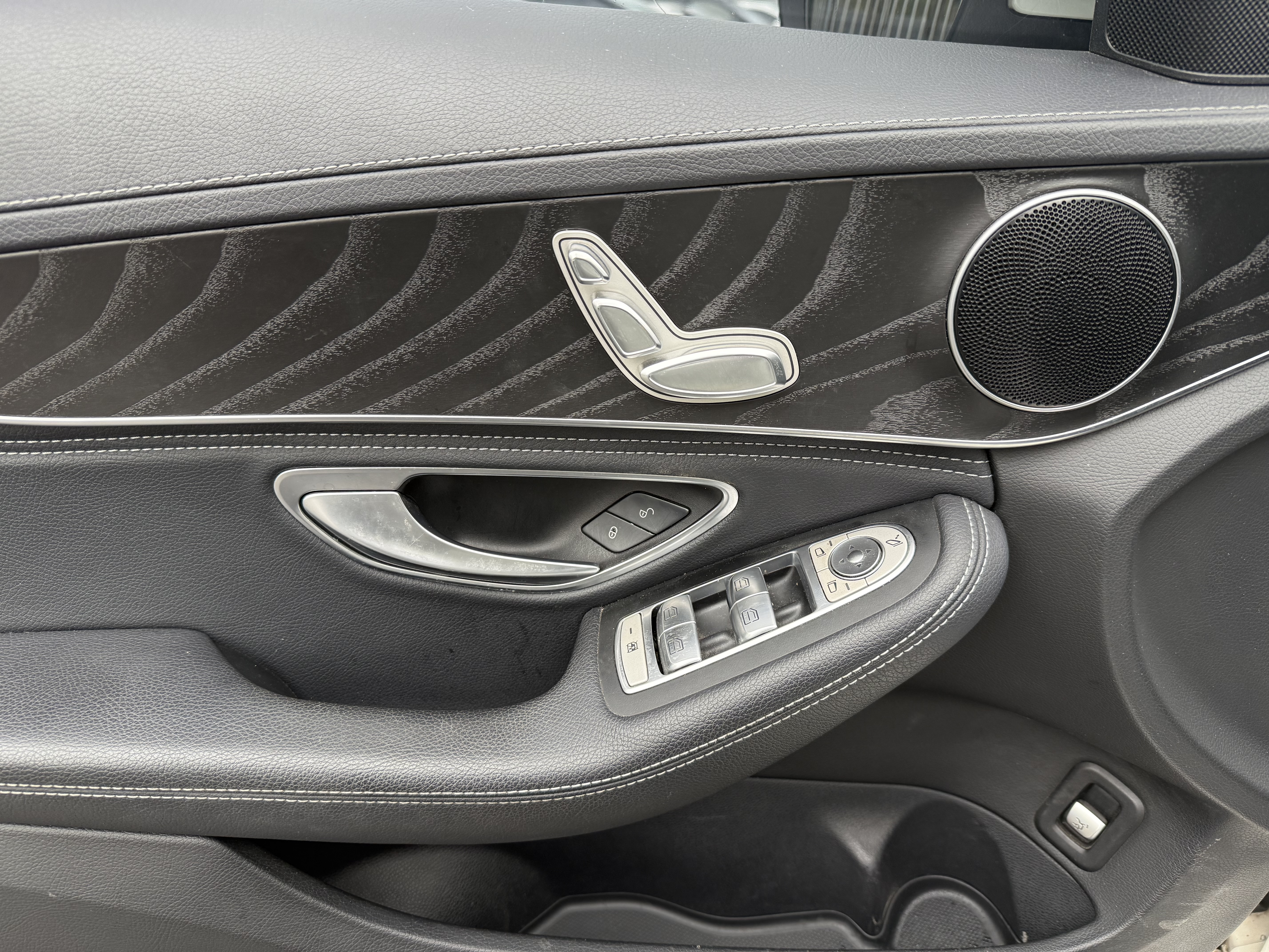 Mercedes-Benz C Class 2017 #10 Mercedes-Benz C Class 2017 car image #10