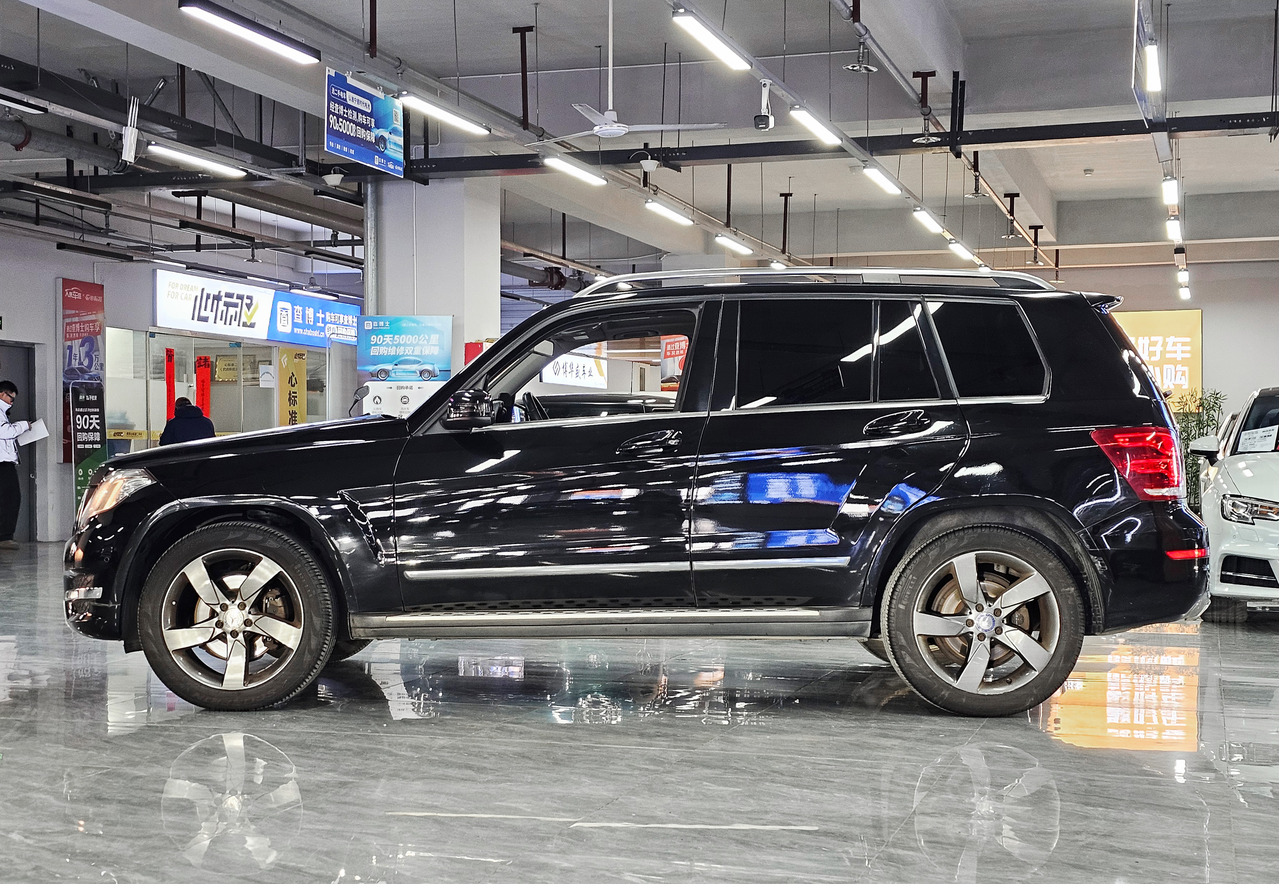 Mercedes-Benz GLK Class 2014 car image #10