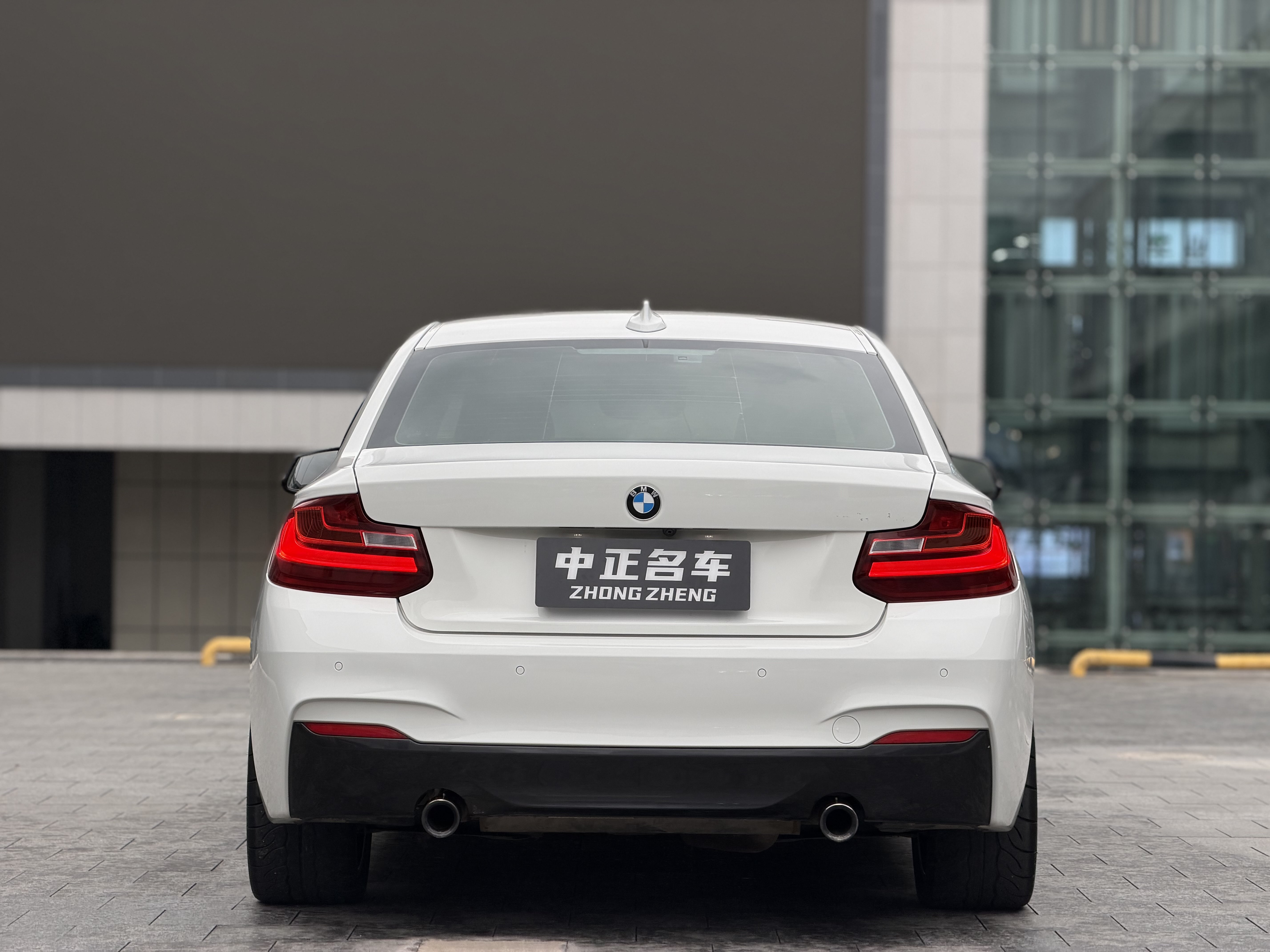 BMW M240i 2018 immagine di auto #10