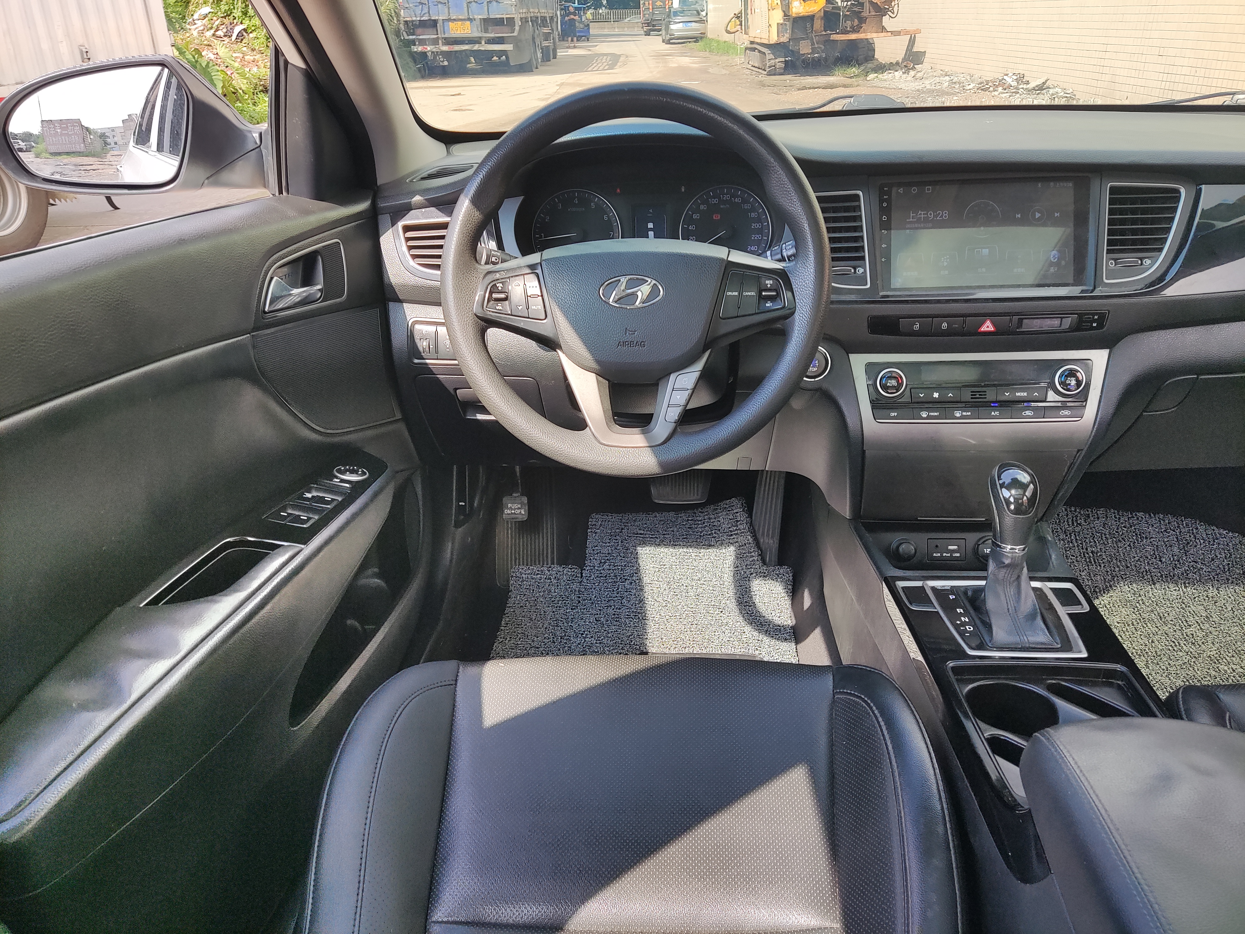 Hyundai Mistra 2015 #10 Hyundai Mistra 2015 car image #10