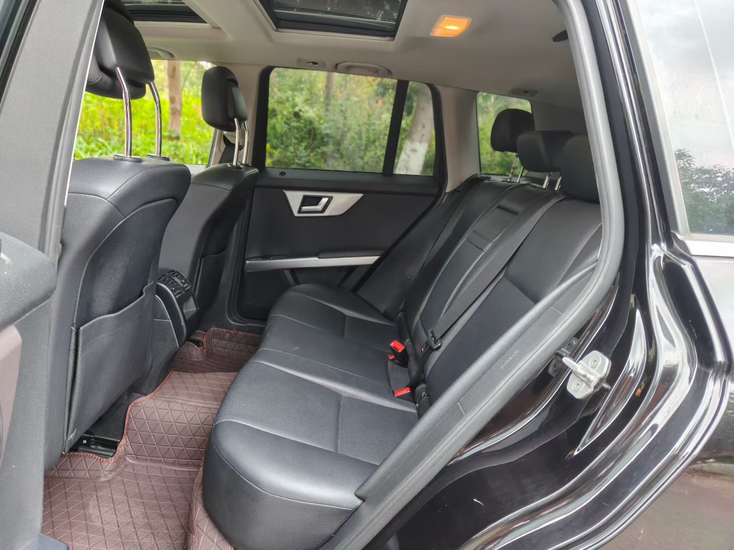 Mercedes-Benz GLK Class (Imported) 2011 #10 Mercedes-Benz GLK Class (Imported) 2011 car image #10