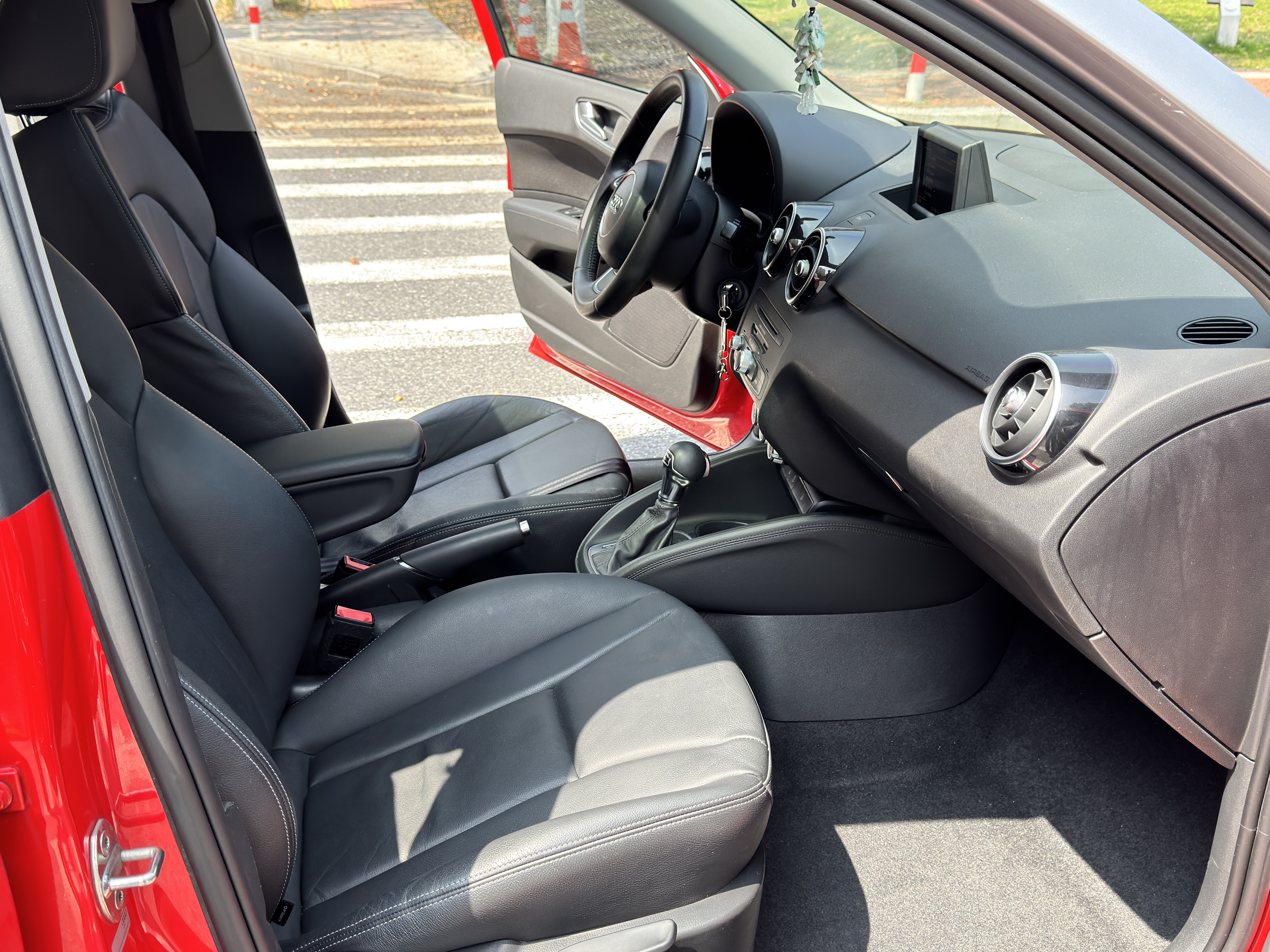 奥迪 奥迪A1 2014 汽车图片 #10