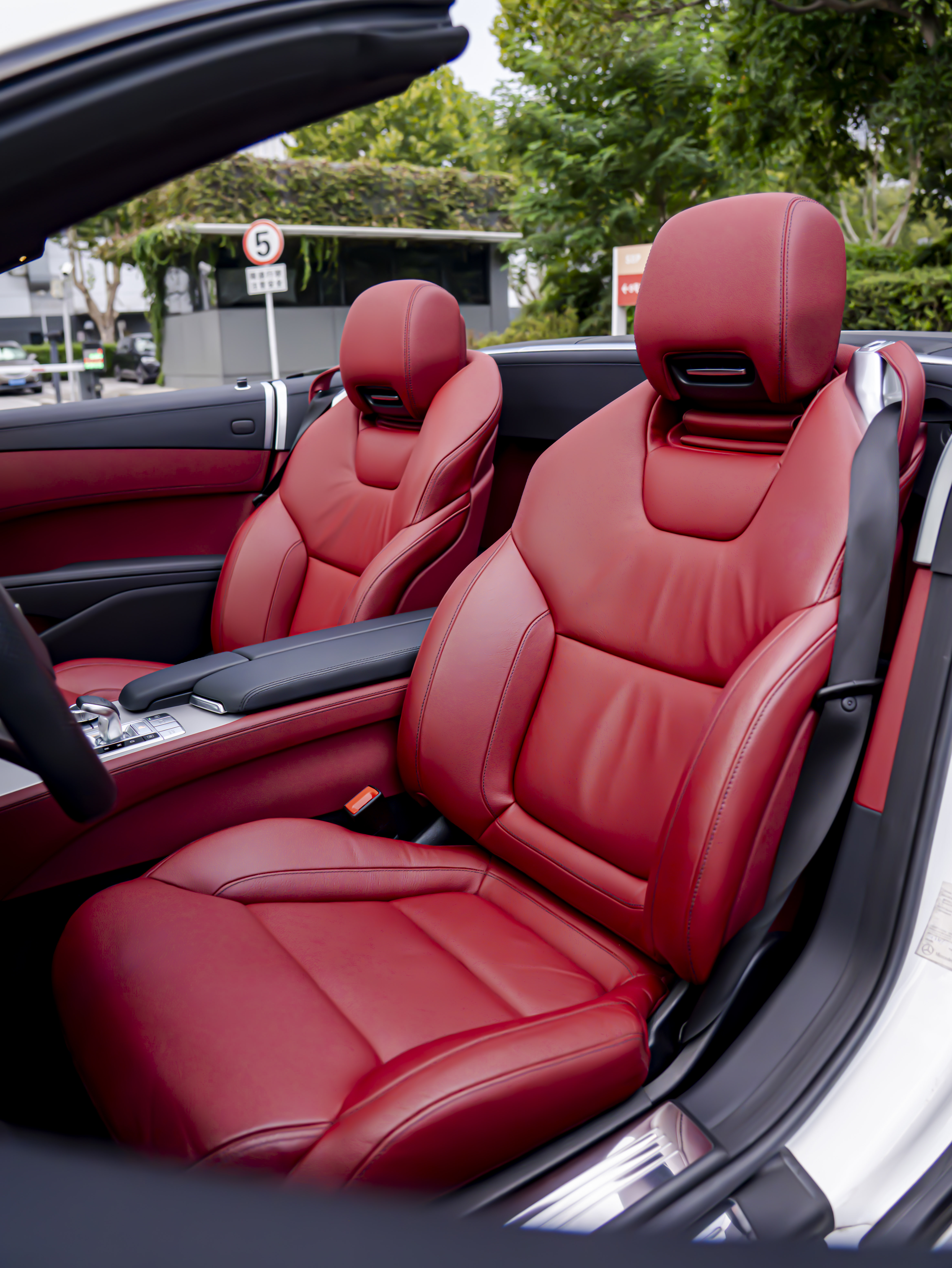 Mercedes-Benz SL Class 2017 car image #10