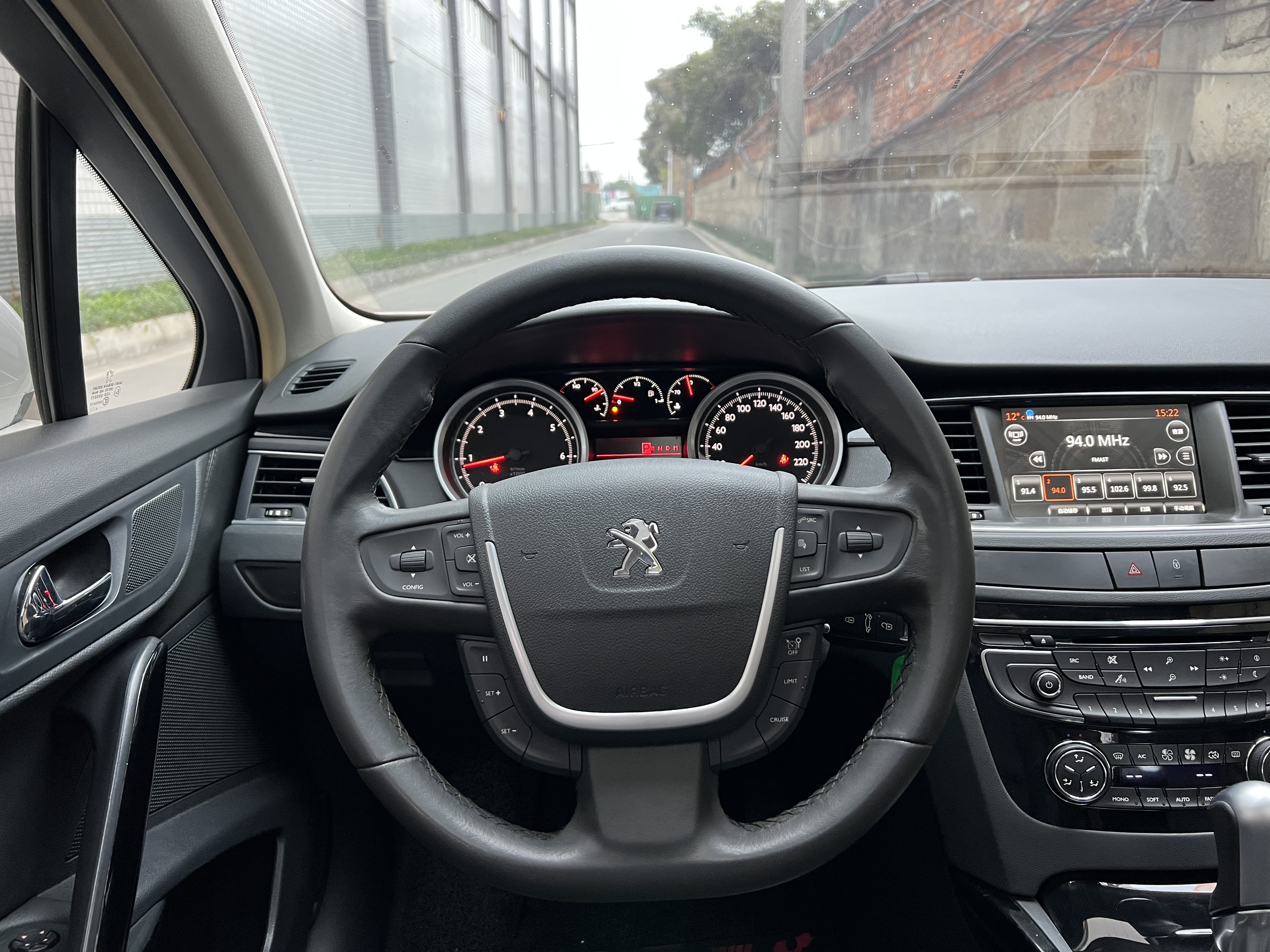 Peugeot 508 2014 car image #10