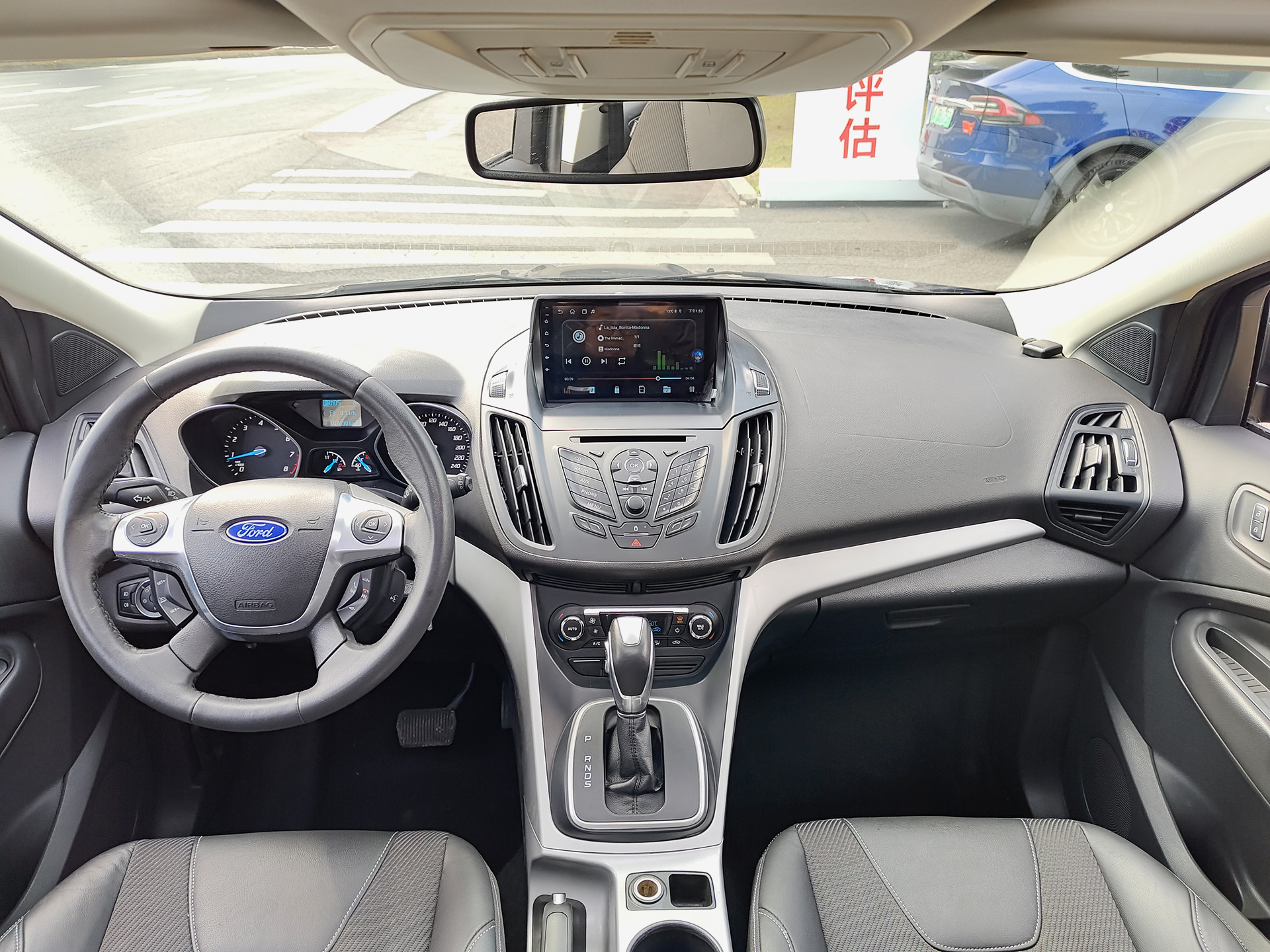 Ford Kuga 2013 #10 Ford Kuga 2013 car image #10