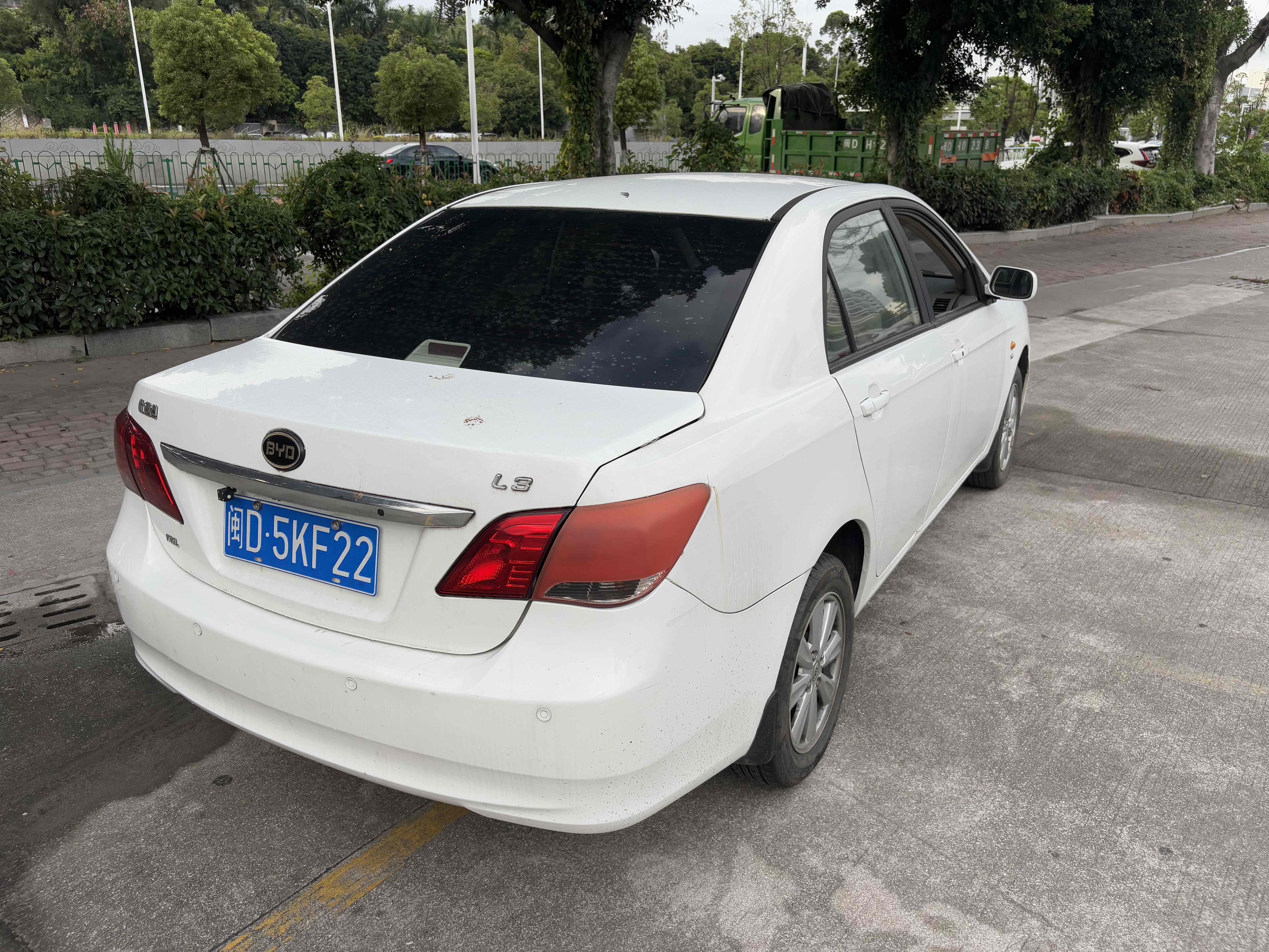 BYD G3 2013 imagen de coche #10