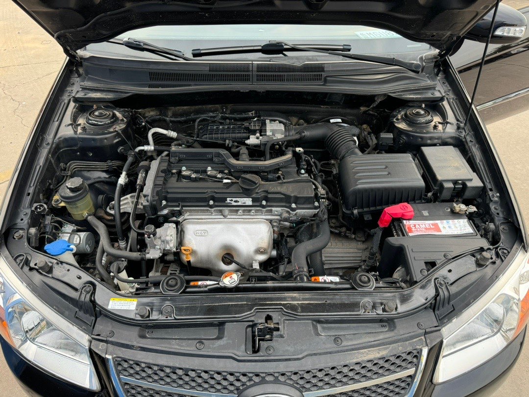 Kia Cerato 2014 imagen de coche #10