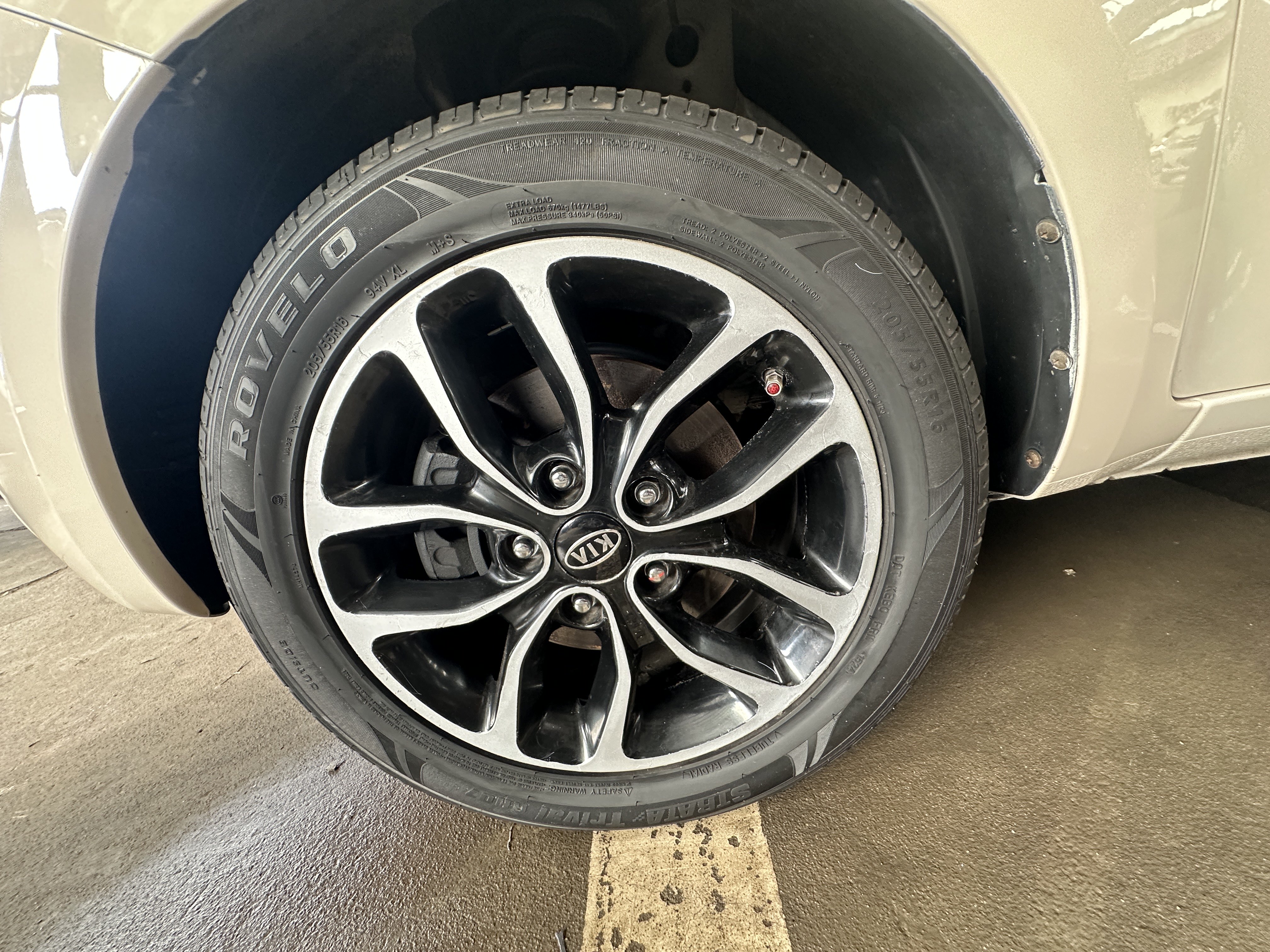 起亚 秀尔 2014 汽车图片 #10