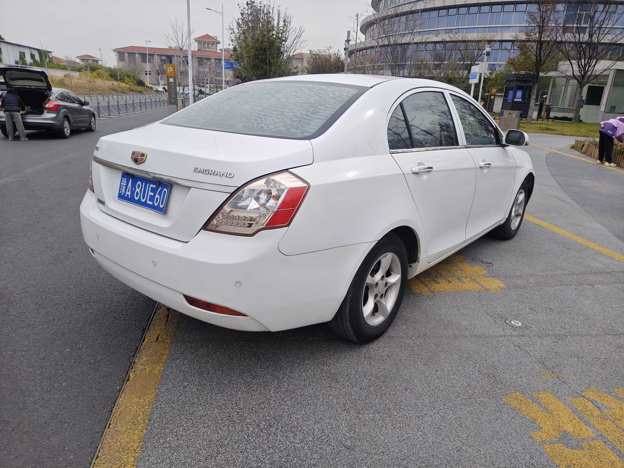 GEELY Emgrand Classic 2014 car image #10