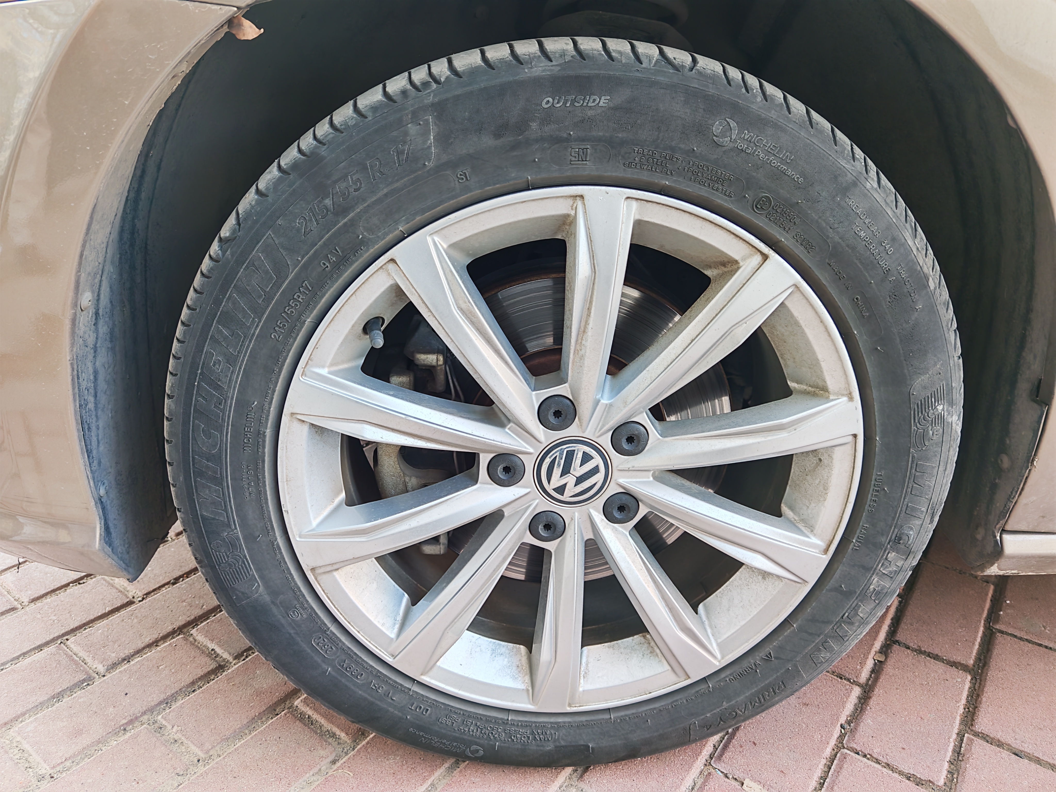 Volkswagen Passat 2017 #10 Volkswagen Passat 2017 car image #10
