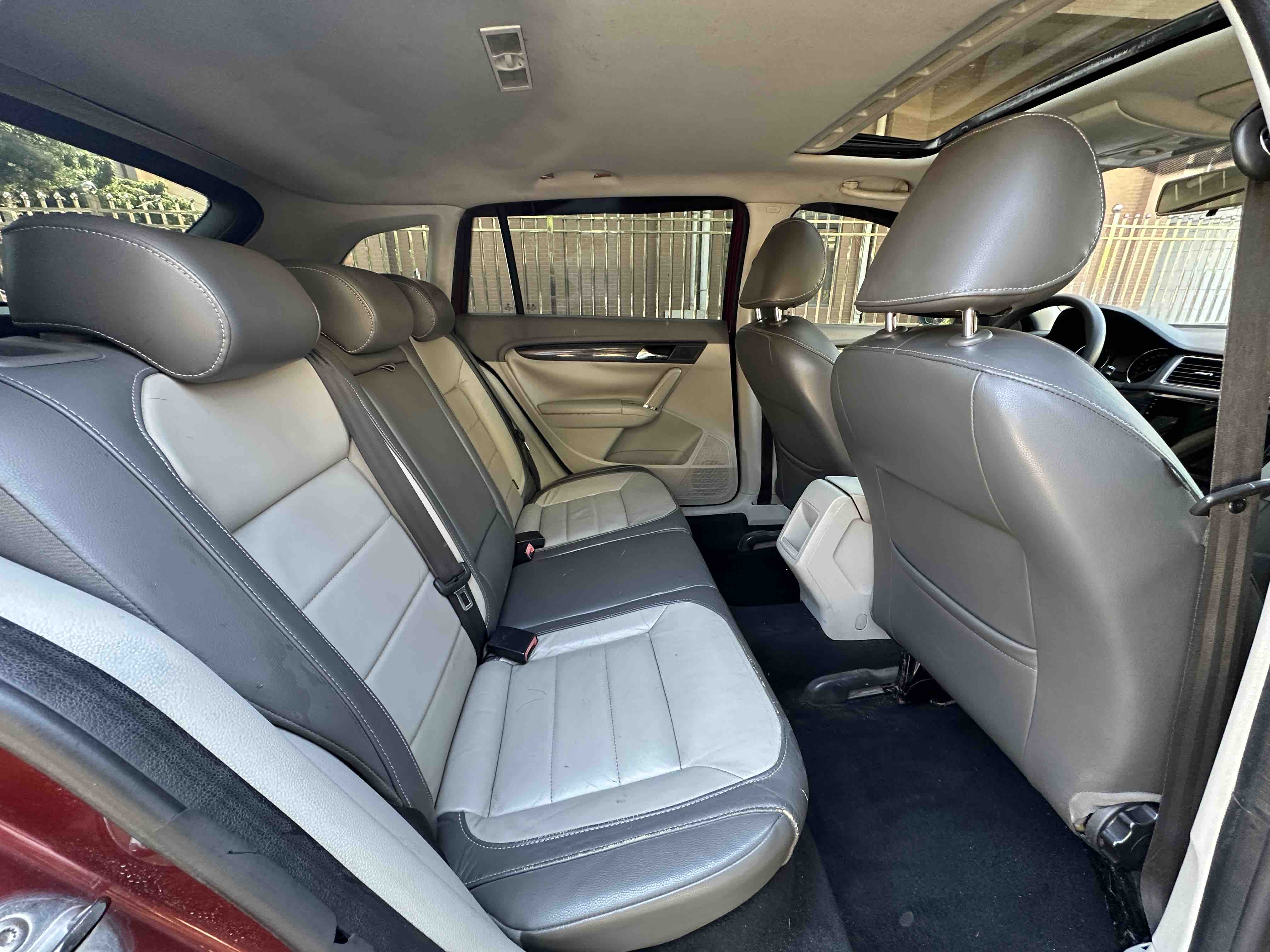 Volkswagen Gran Lavida 2013 car image #10