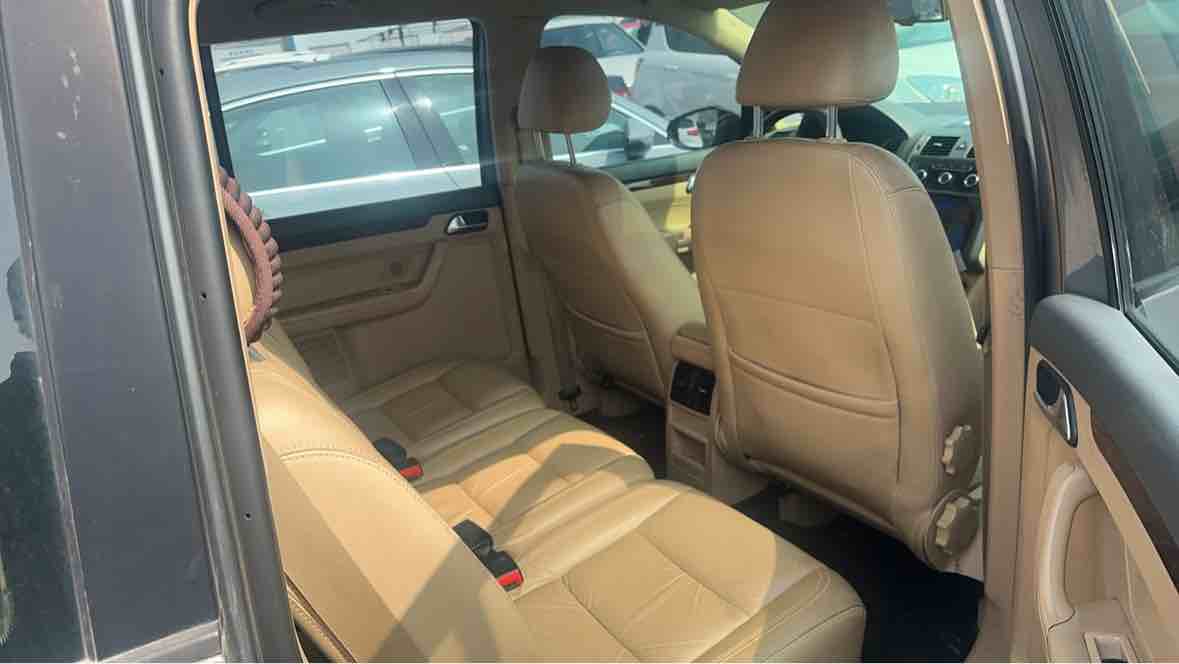 Volkswagen Touran 2013 car image #10