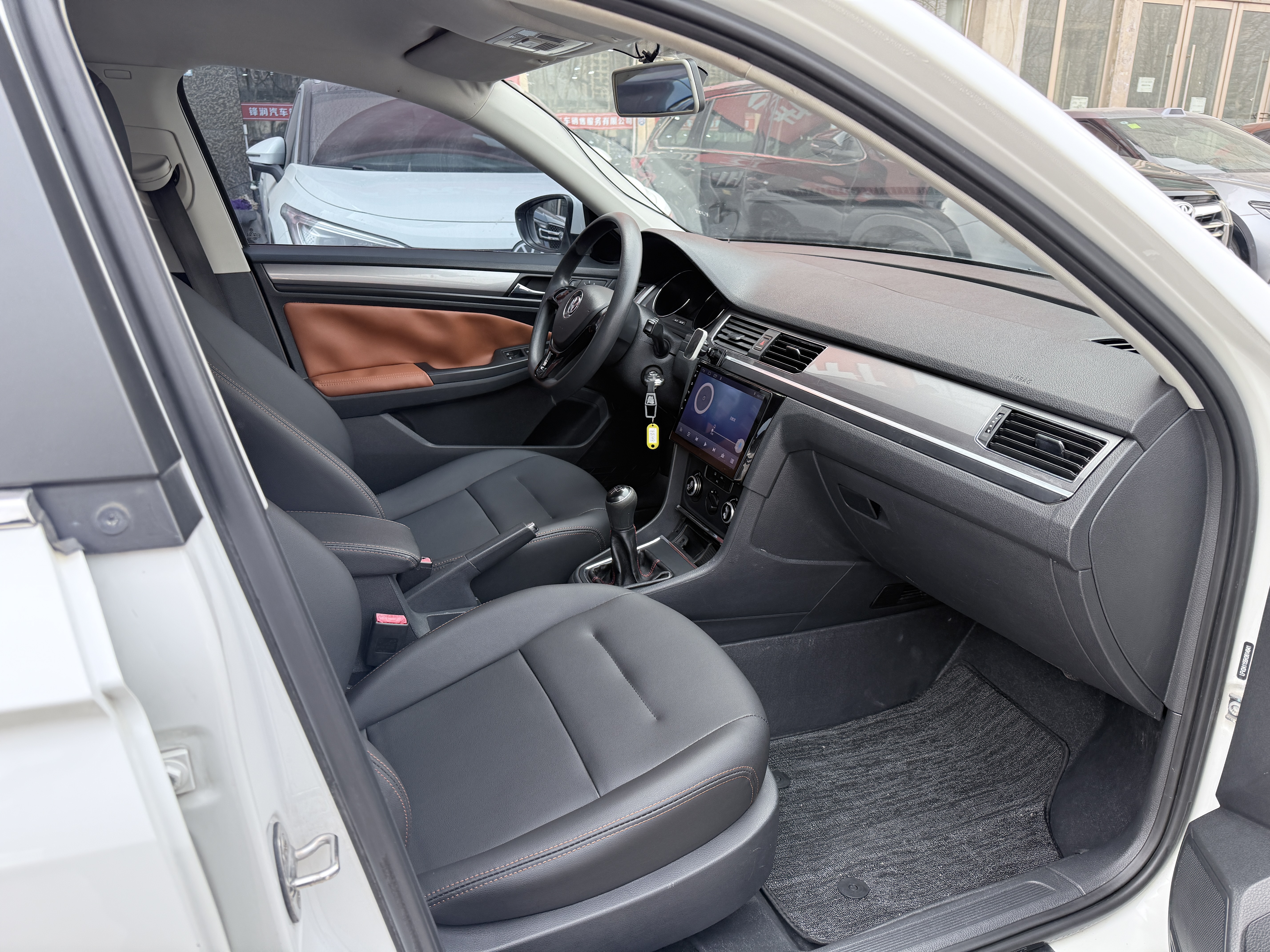 Volkswagen Bora 2017 immagine di auto #10