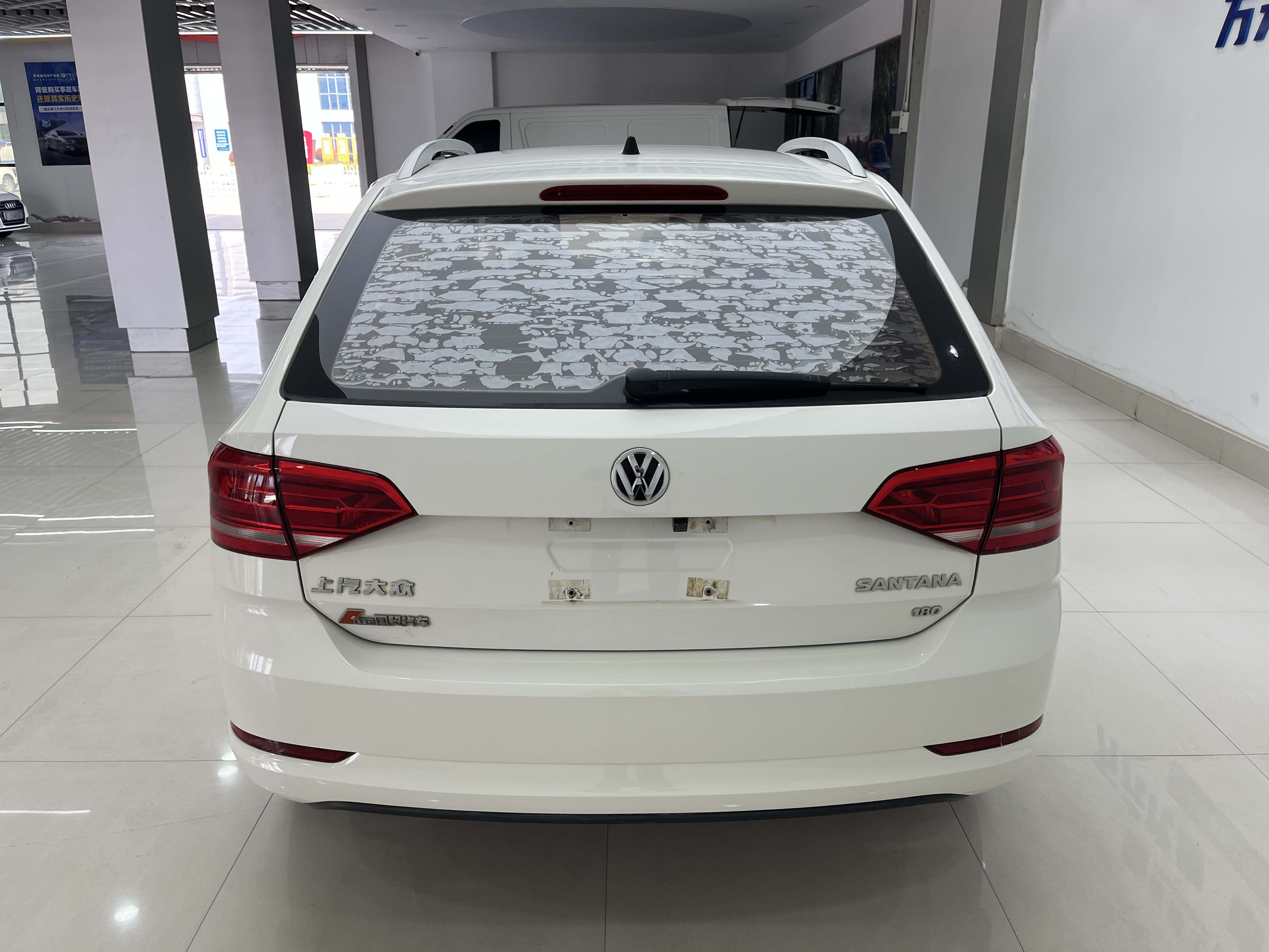 Santana 2017 #10 Santana 2017 car image #10