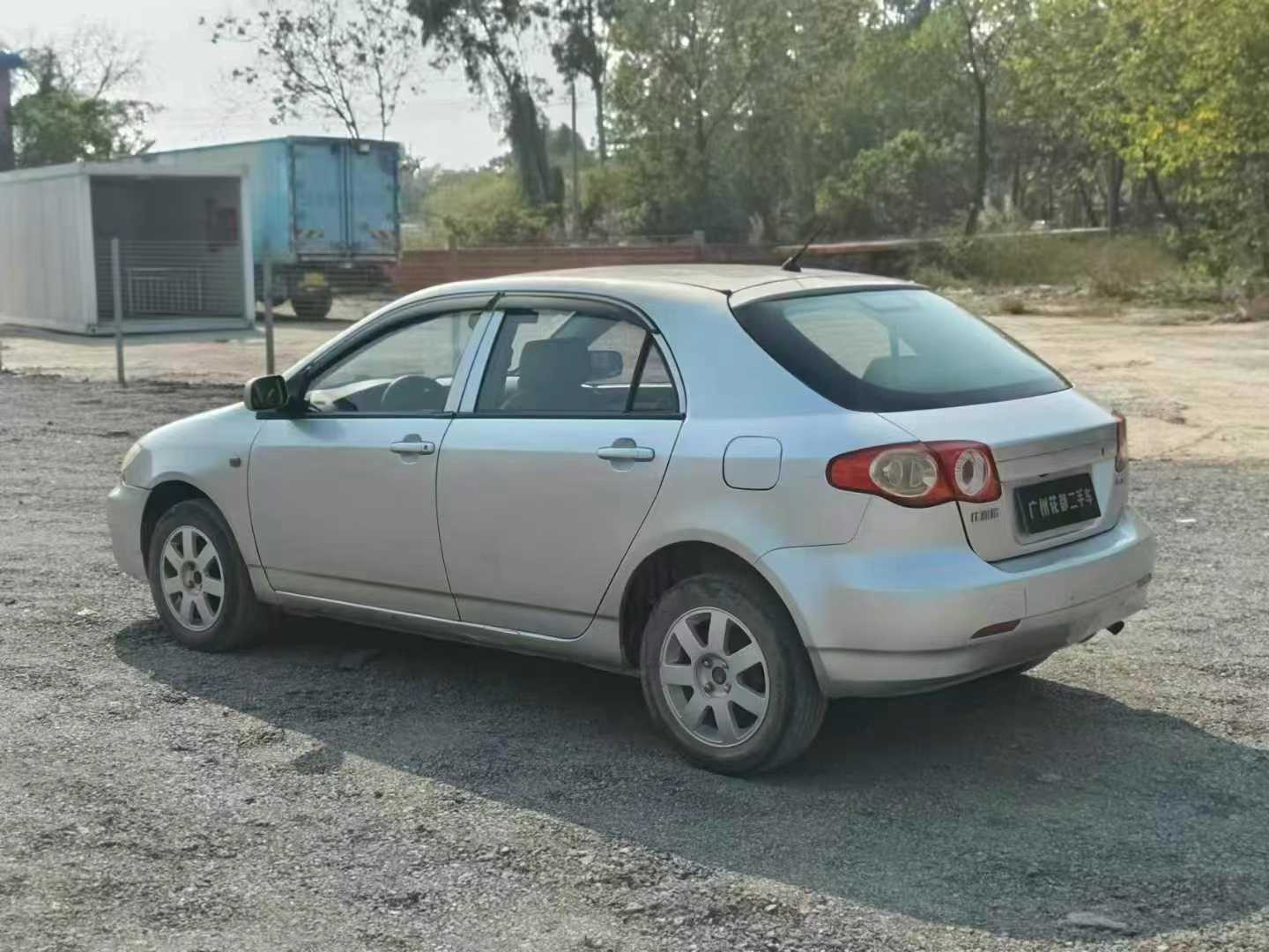 BYD F3R 2009 car image #10