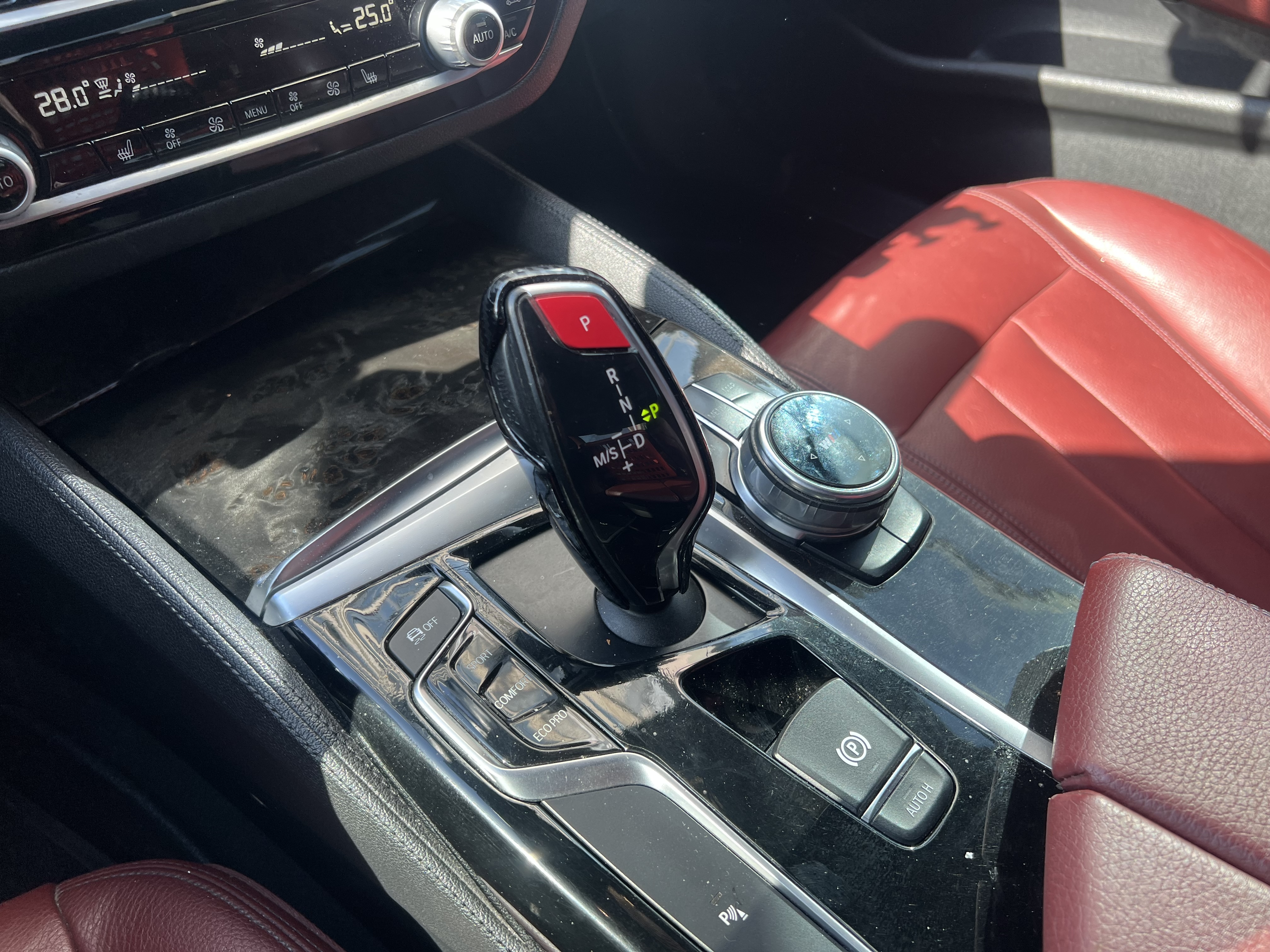 BMW 5 Series 2017 #10 BMW 5 Series 2017 car image #10